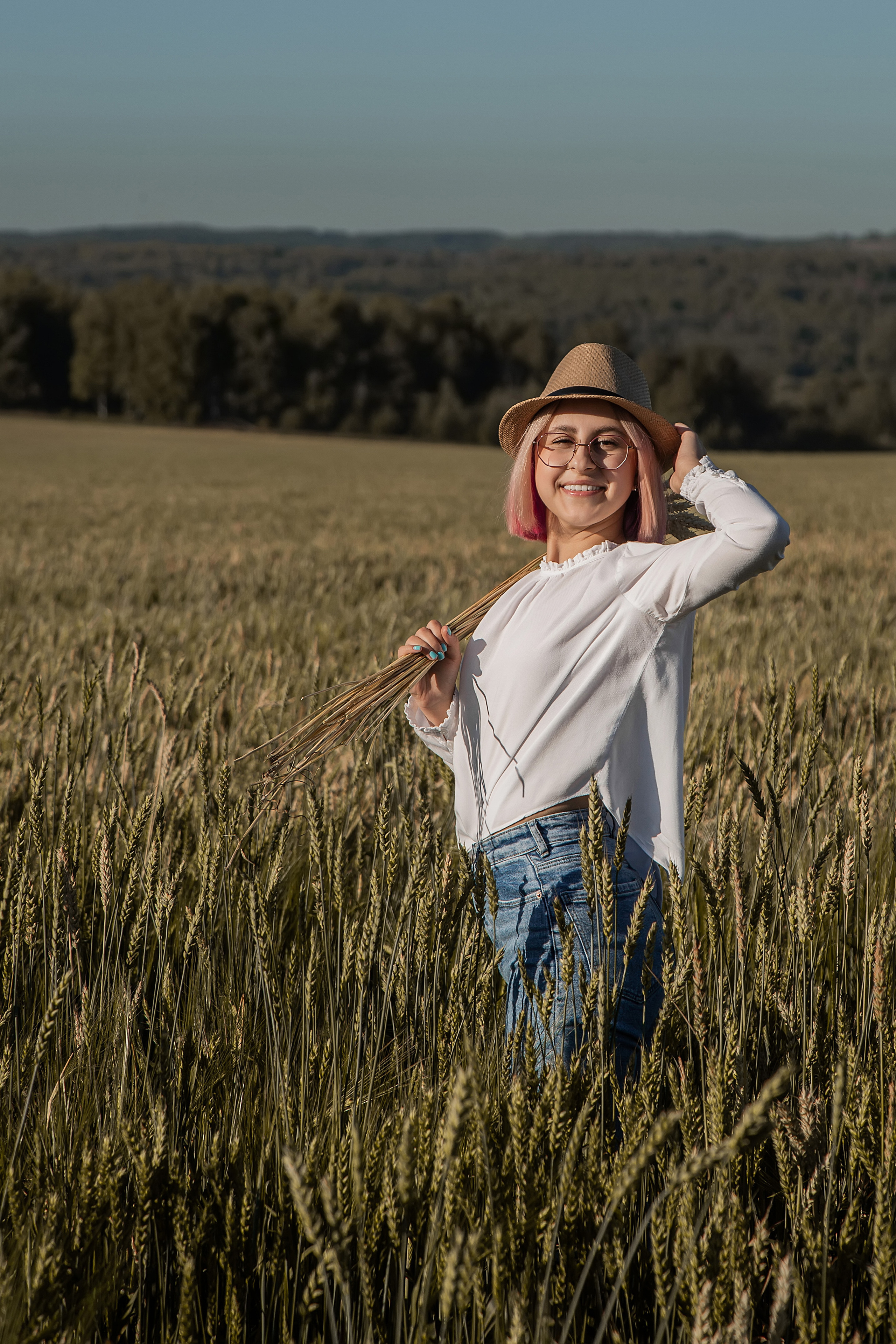 В ПОЛЕ ПШЕНИЦЫ. Фотограф в Киселёвске Татьяна Трухалева