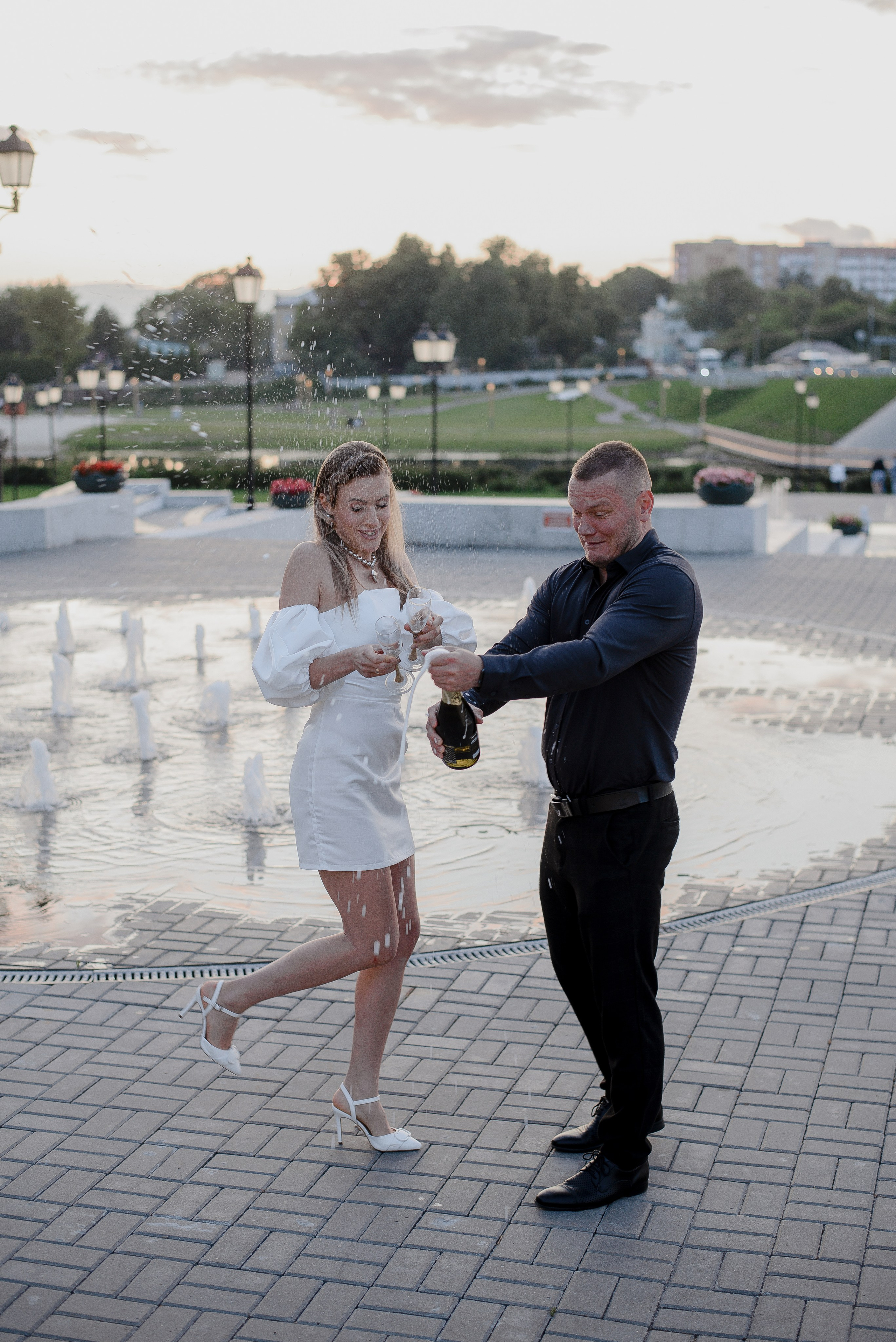 Свадьба и банкеты. Дина — ваш фотограф в Коломне и Москве. Живые портреты, любимые люди, важные события. Всё, что хочется помнить