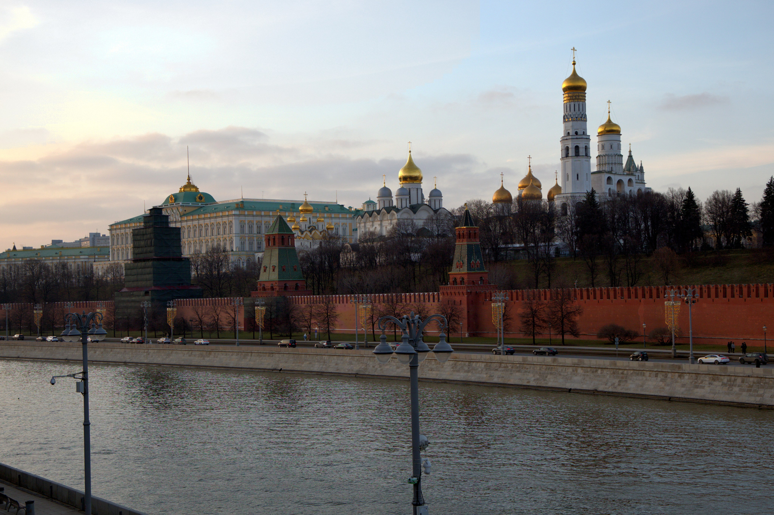 МОЙ ГОРОД. ФОТОГРАФ В МОСКВЕ СТАНИСЛАВ КОБЗЕВ