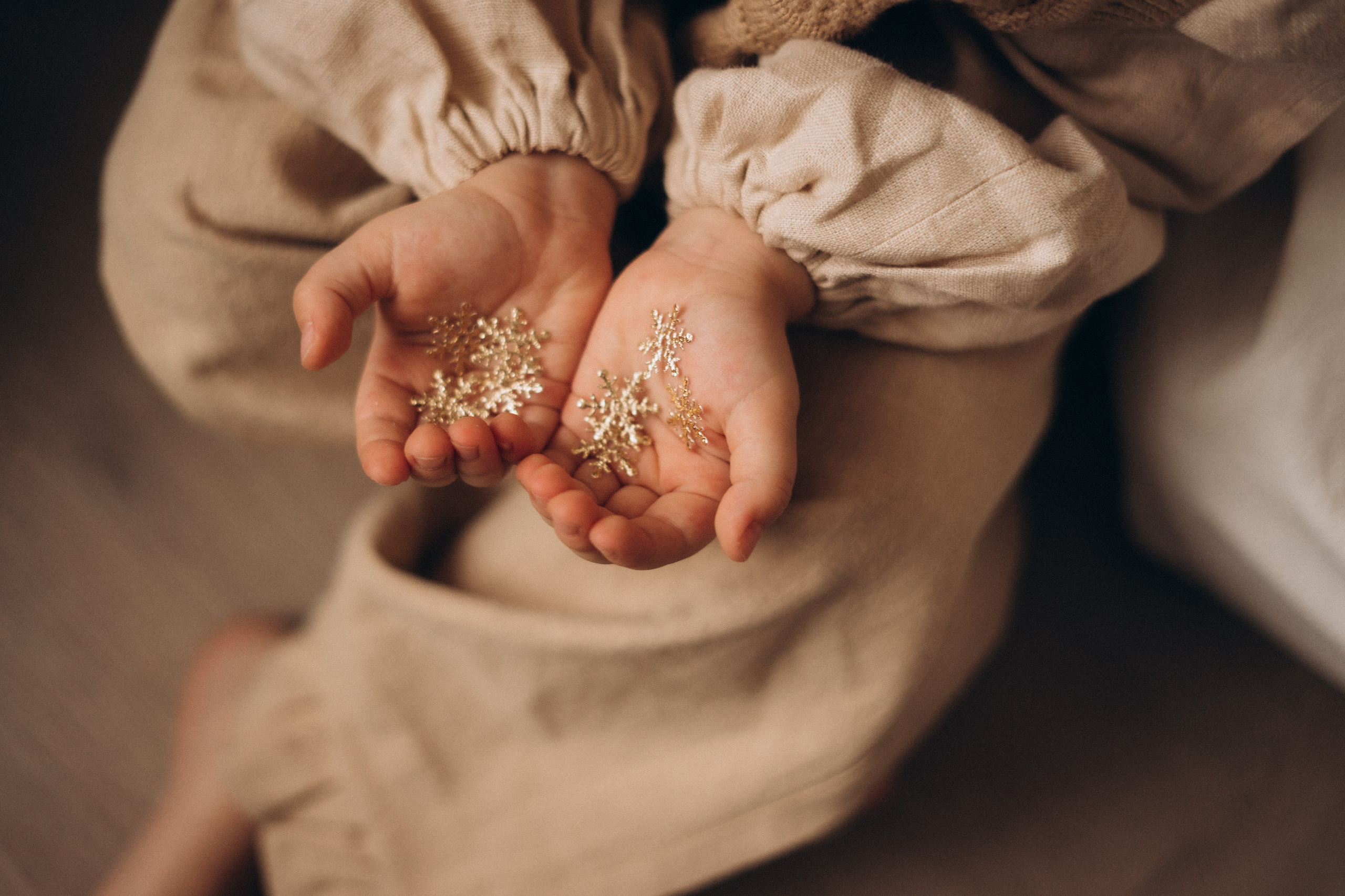 Женя, Ваня, Таисия и Есения. Главная