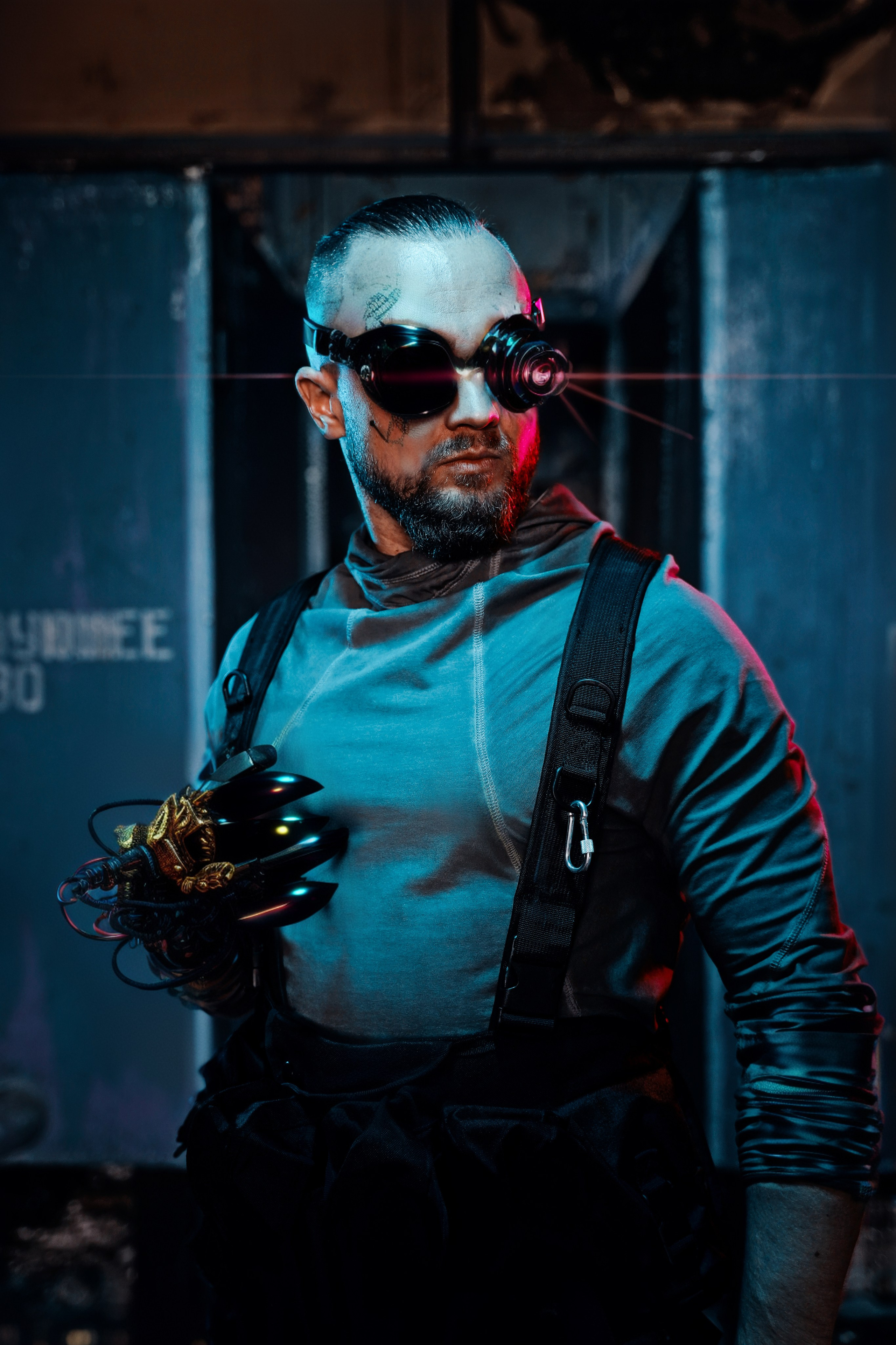 Cybertopia. «В этом мире было все, кроме вас у меня на съемке»