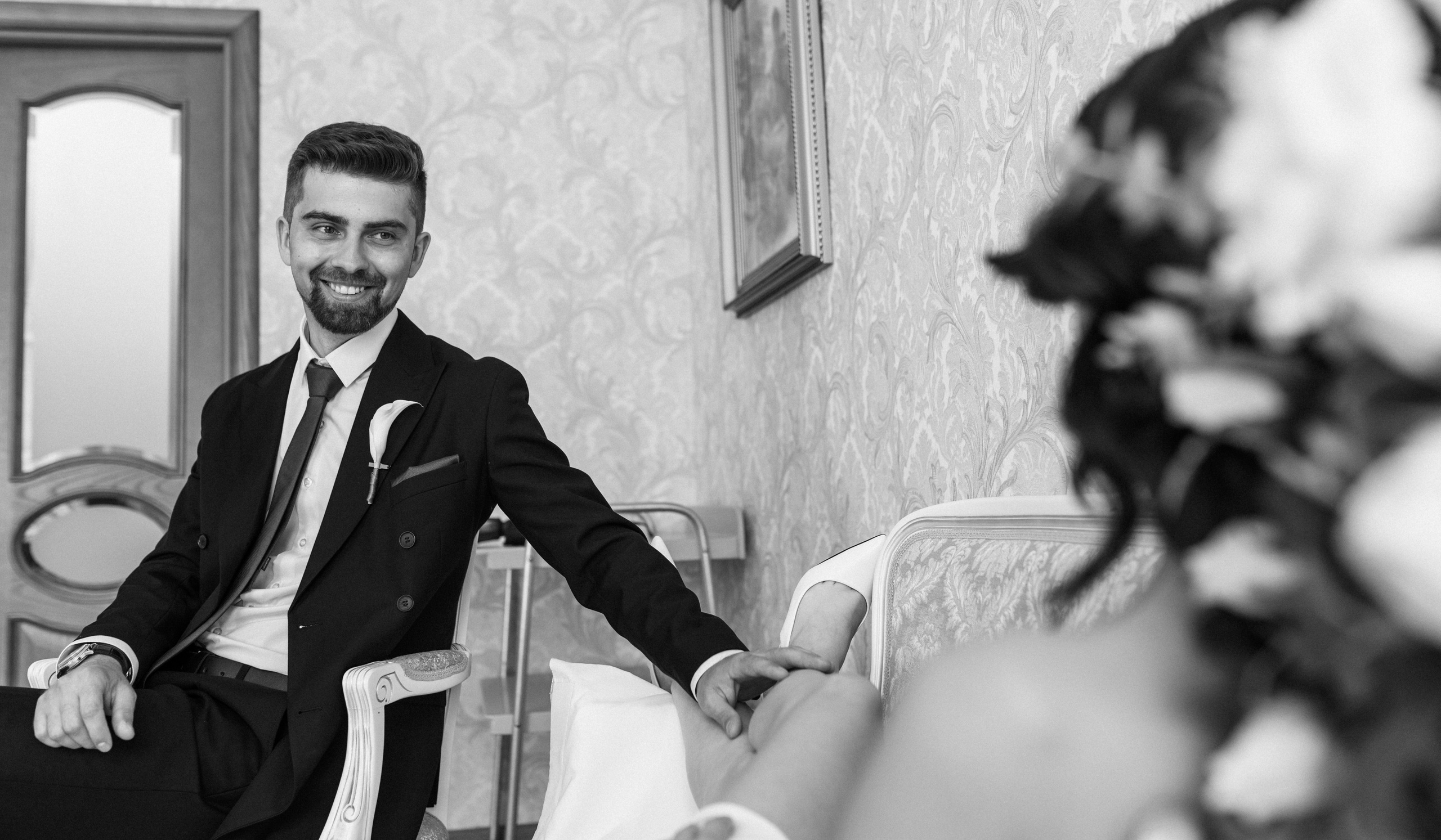 Прогулки во время свадебного банкета. Happiness is in the moments