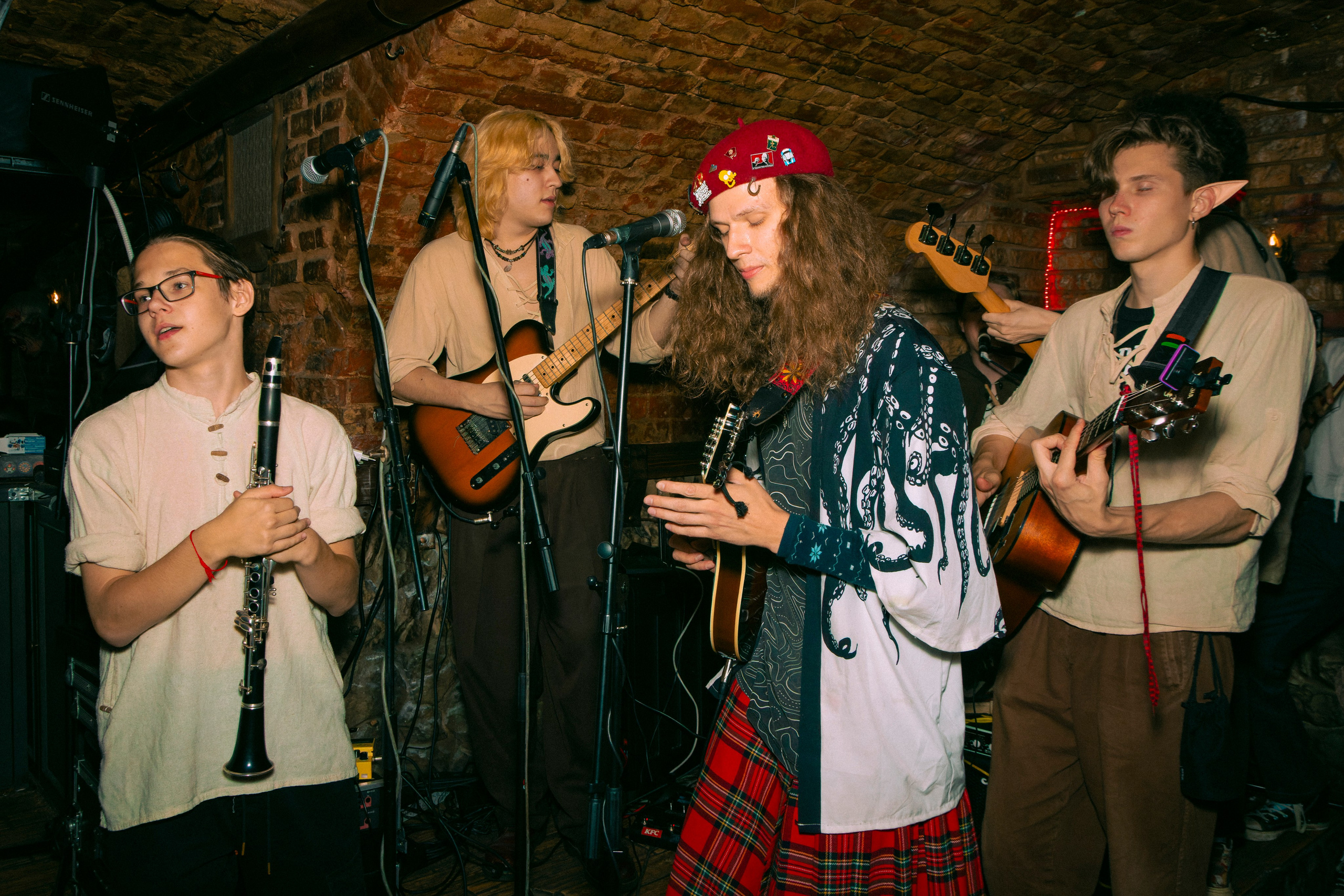 Таверна «Белый волк». Плак или Квак