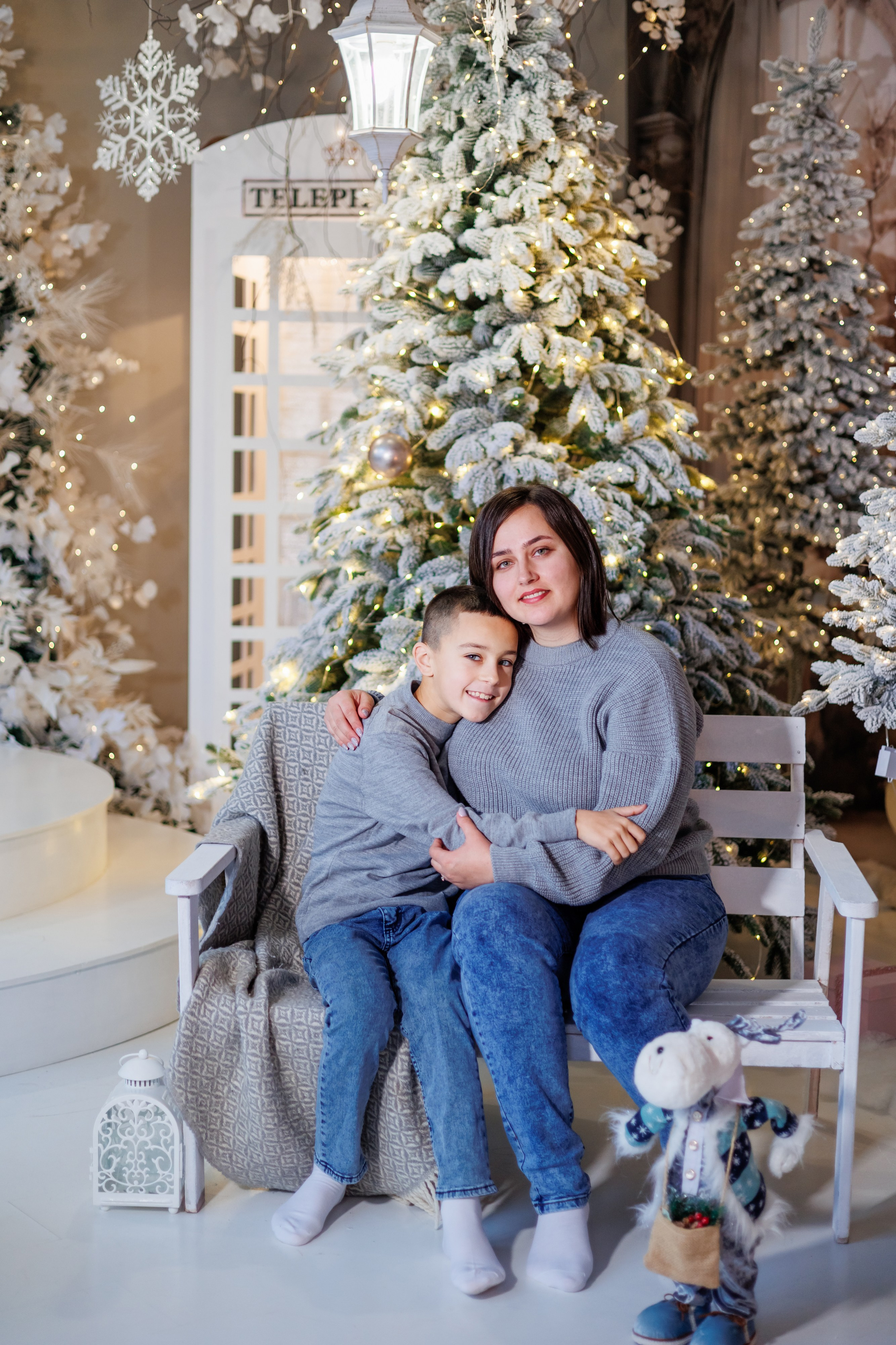 Дарья с детками Новый год25. Свадебный и семейный фотограф в Армавире