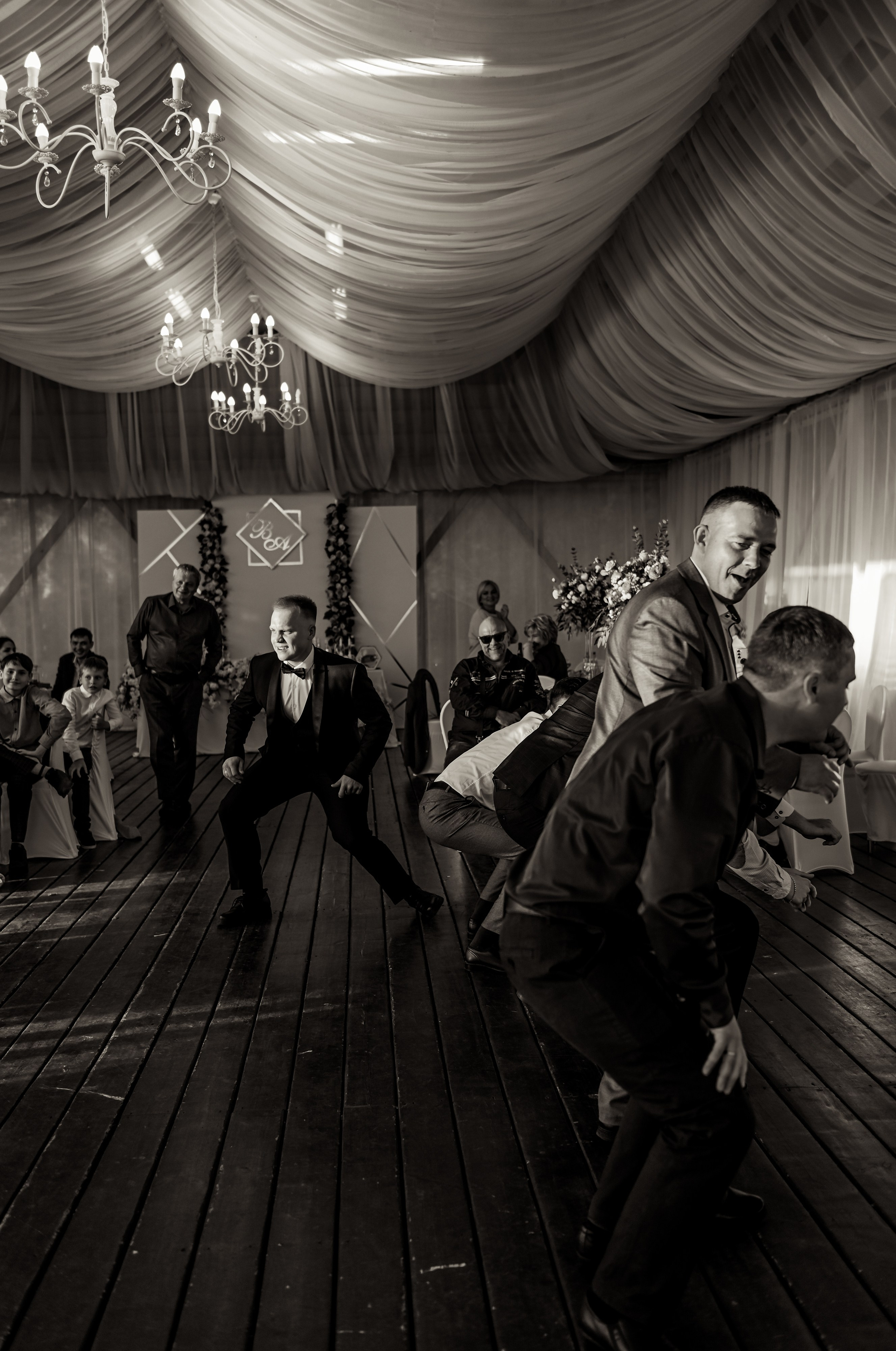 Шикарные ребята Владислав и Анастасия. Свадебный, семейный, детский, контент фотограф в Омске Максим Ильин