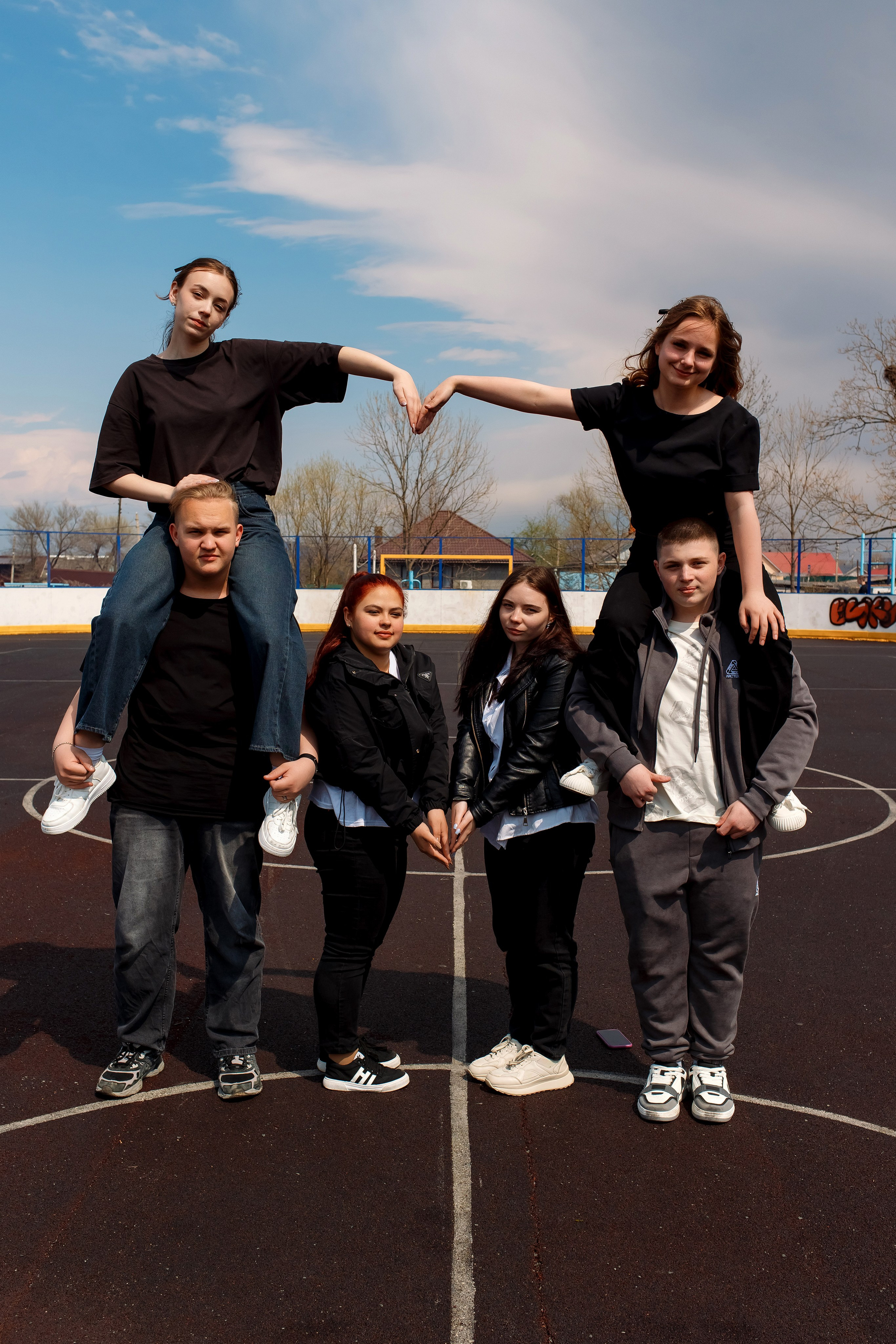 9 класс съемка в школе. Фотограф Любовь Корниенко, Примоский край