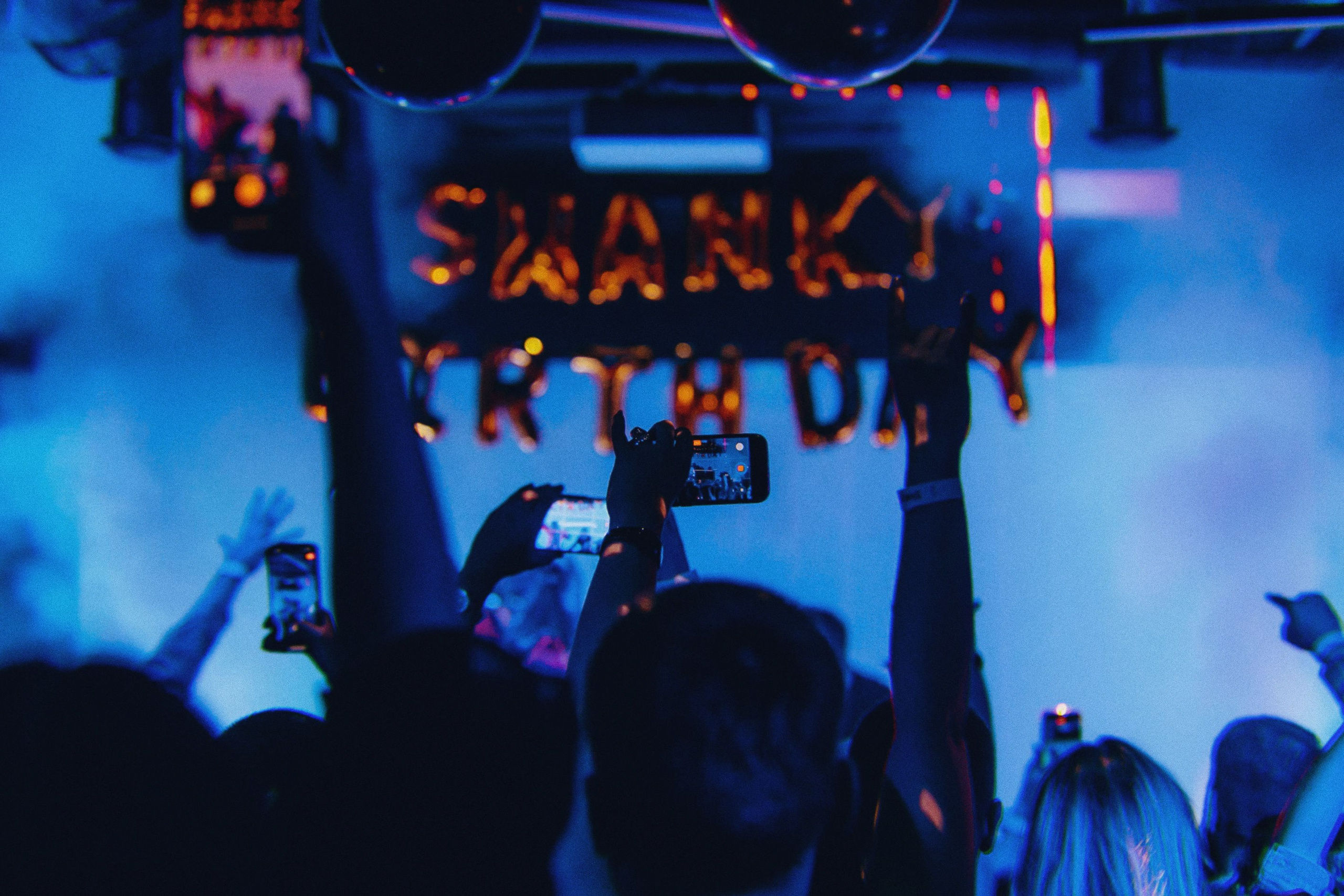 Ночная жизнь Смоленска. Фотограф | Михаил Буш Смоленск