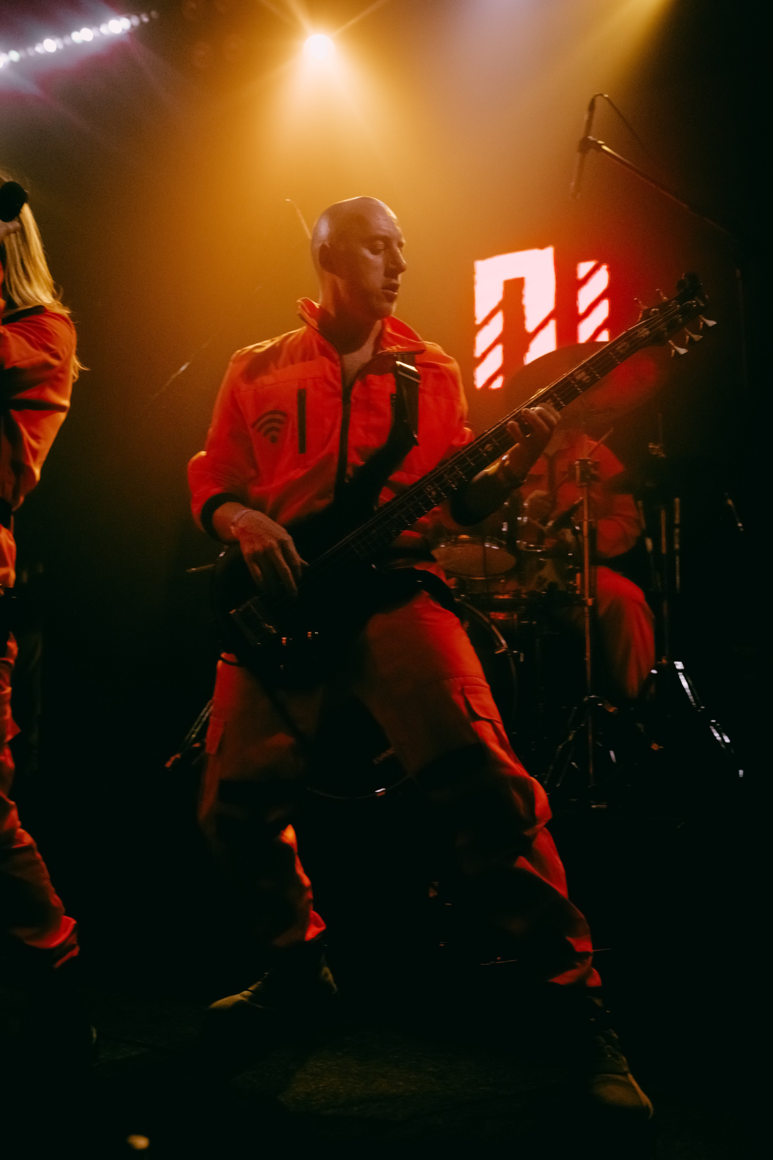 ПОСЛЕДНИЙ ПИОНЕР. Фотограф Елена Богачева (lenalena_na_na_na)