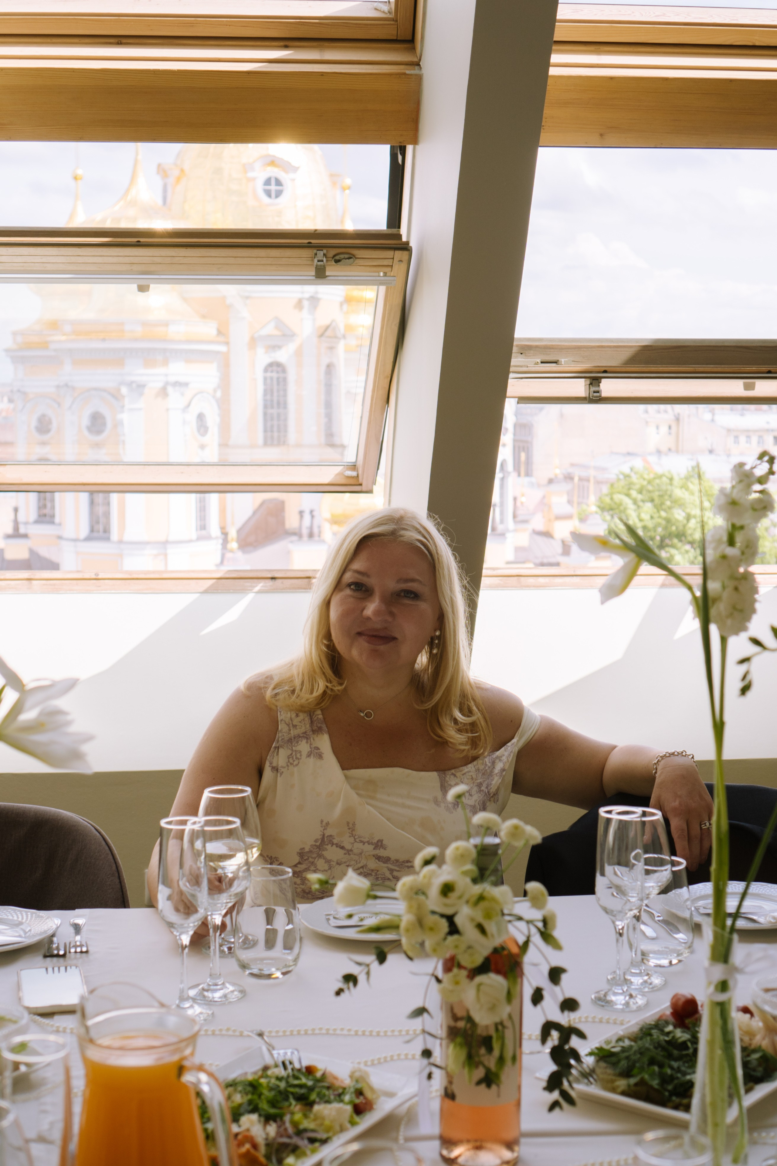 СВАДЕБНЫЙ БАНКЕТ НА ВЛАДИМИРСКОЙ В САНКТ-ПЕТЕРБУРГЕ (КАМЕРНАЯ СВАДЬБА). Профессиональный фотограф, Санкт-Петербург — Виктория Богомолова