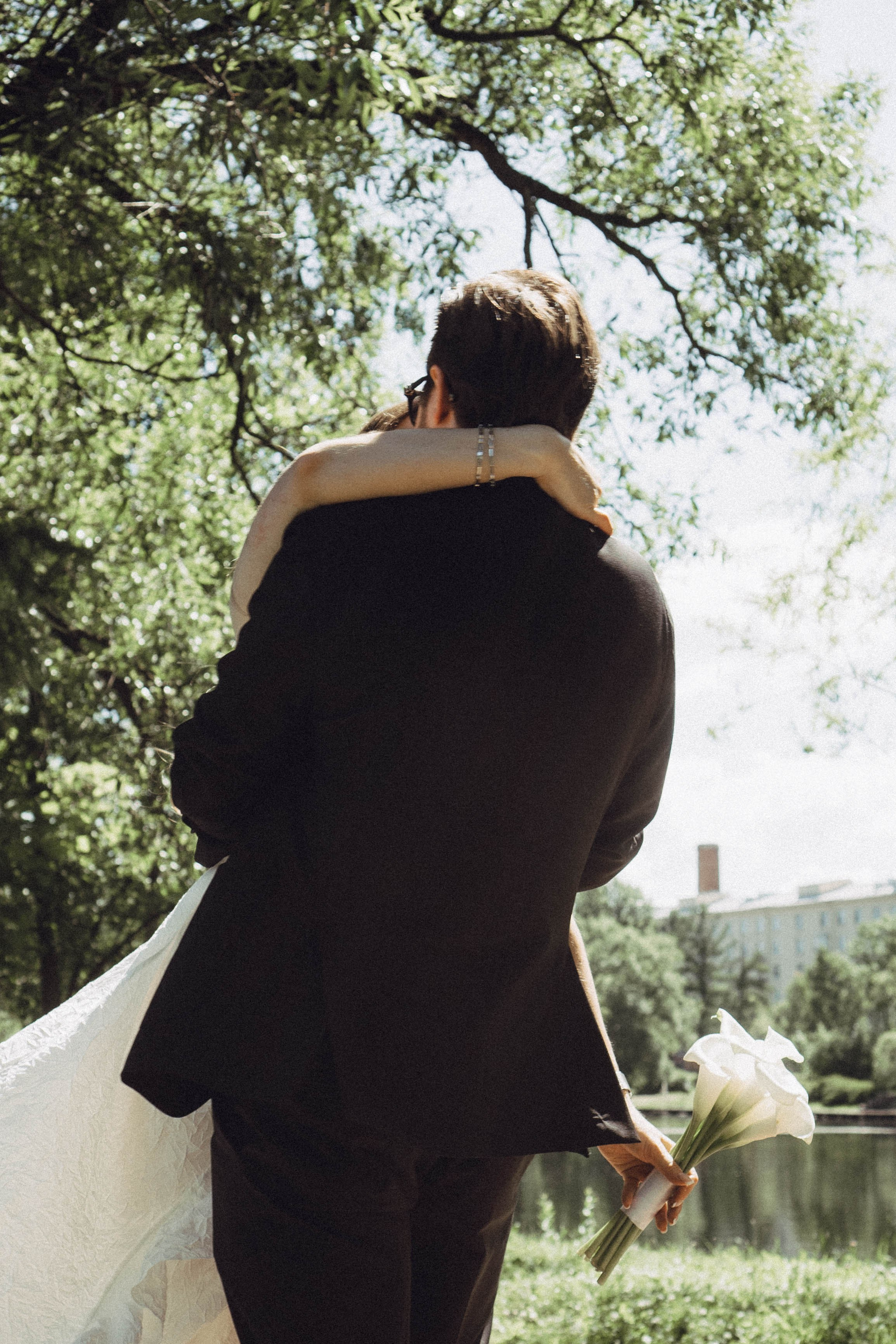 СВАДЕБНАЯ СЬЕМКА В ПАРКЕ ПОБЕДЫ И ПРОГУЛКА ПО МОСКОВСКОМУ ПРОСПЕКТУ. Профессиональный фотограф, Санкт-Петербург — Виктория Богомолова