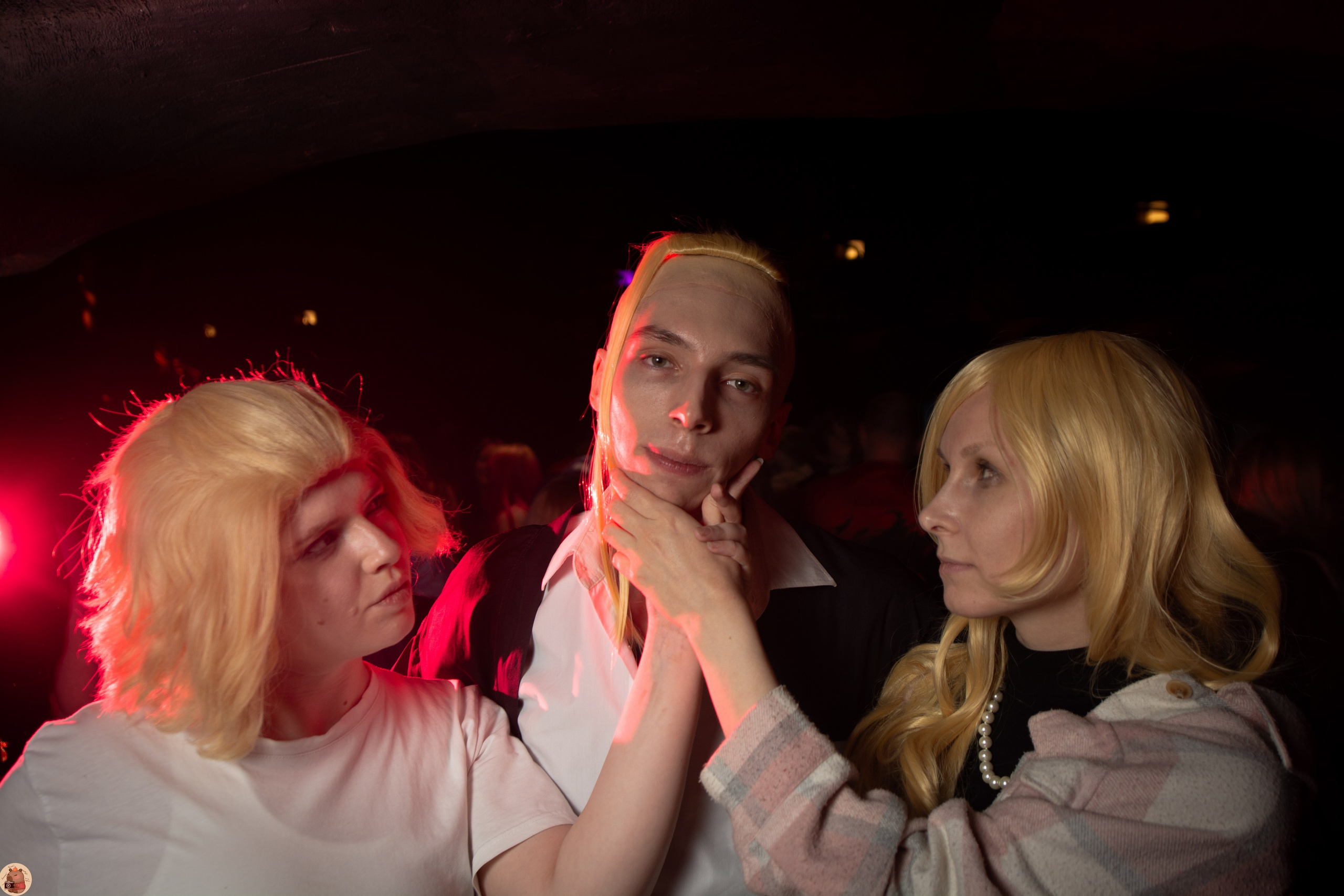 CatoonParty: Tokyo rave. Пруд Капибарки