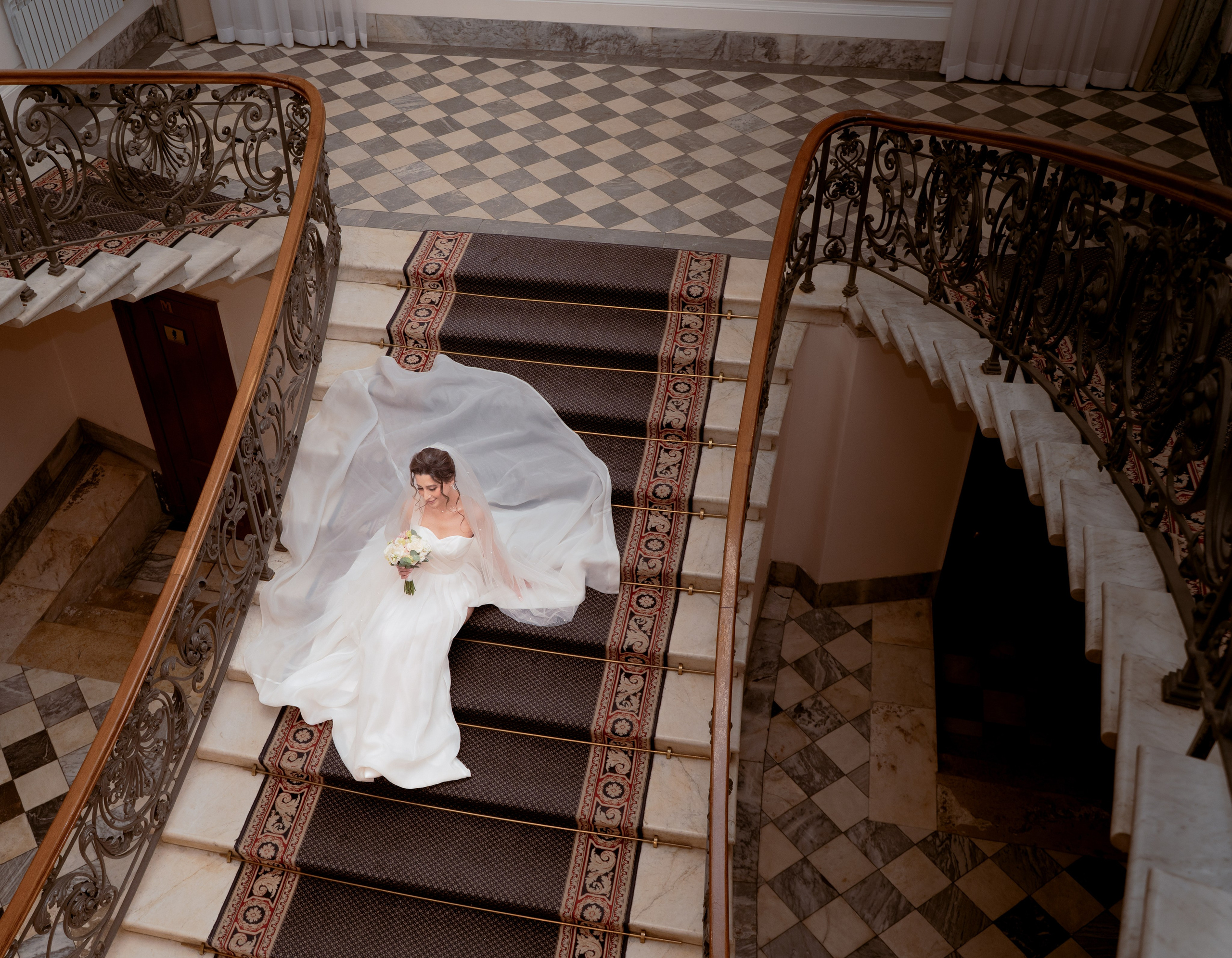 Сергей и Ани во Дворце бракосочетания № 2. Professional photoartist in St. Petersburg (wedding, reportage, portrait, model book, love story) Alexander Shvedov