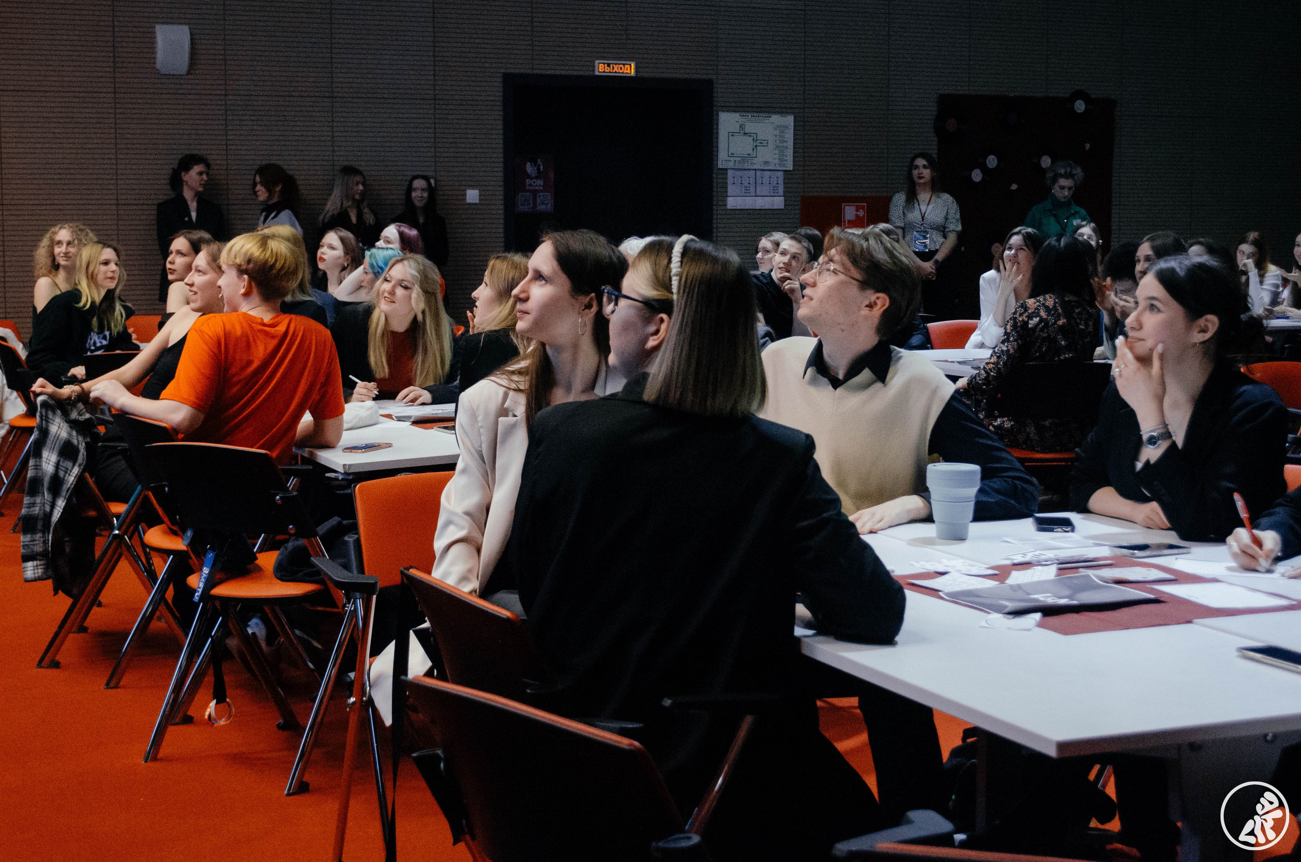 WhatWhereWhen. Фотограф Валерия Пэун