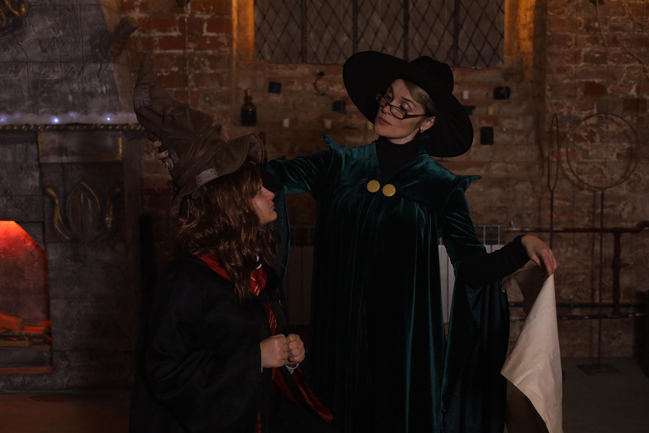 В хижине Гарри Поттера. Детский сказочный фотограф Ярославль