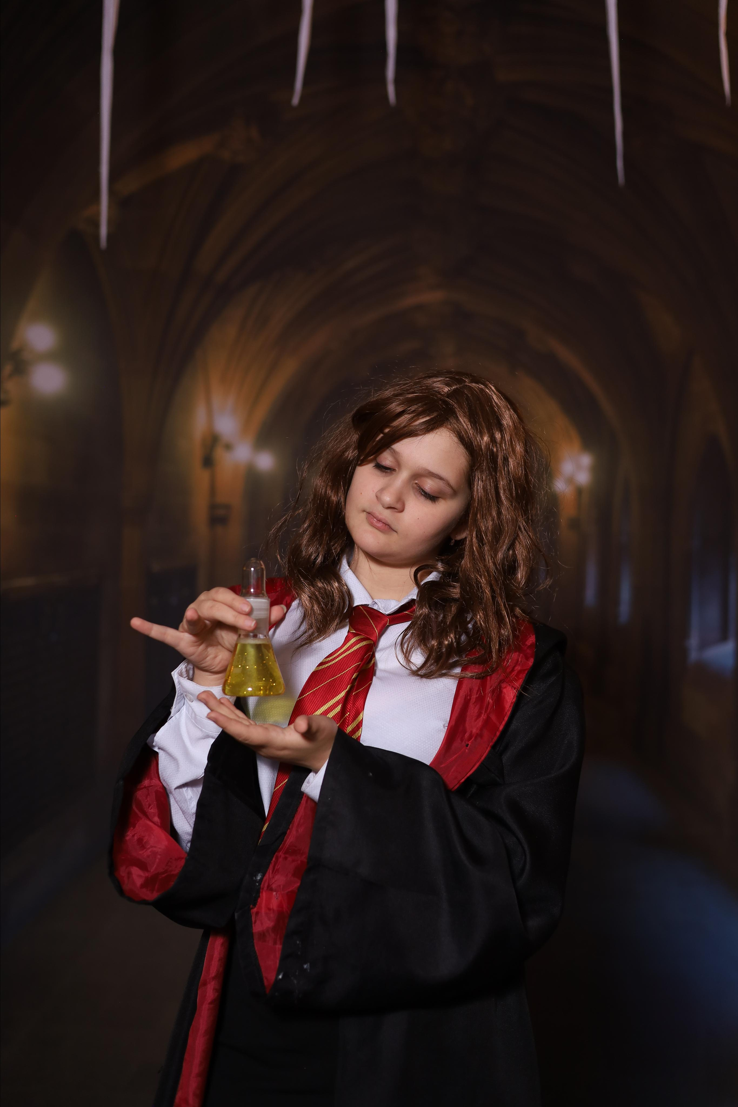 В хижине Гарри Поттера. Детский сказочный фотограф Ярославль