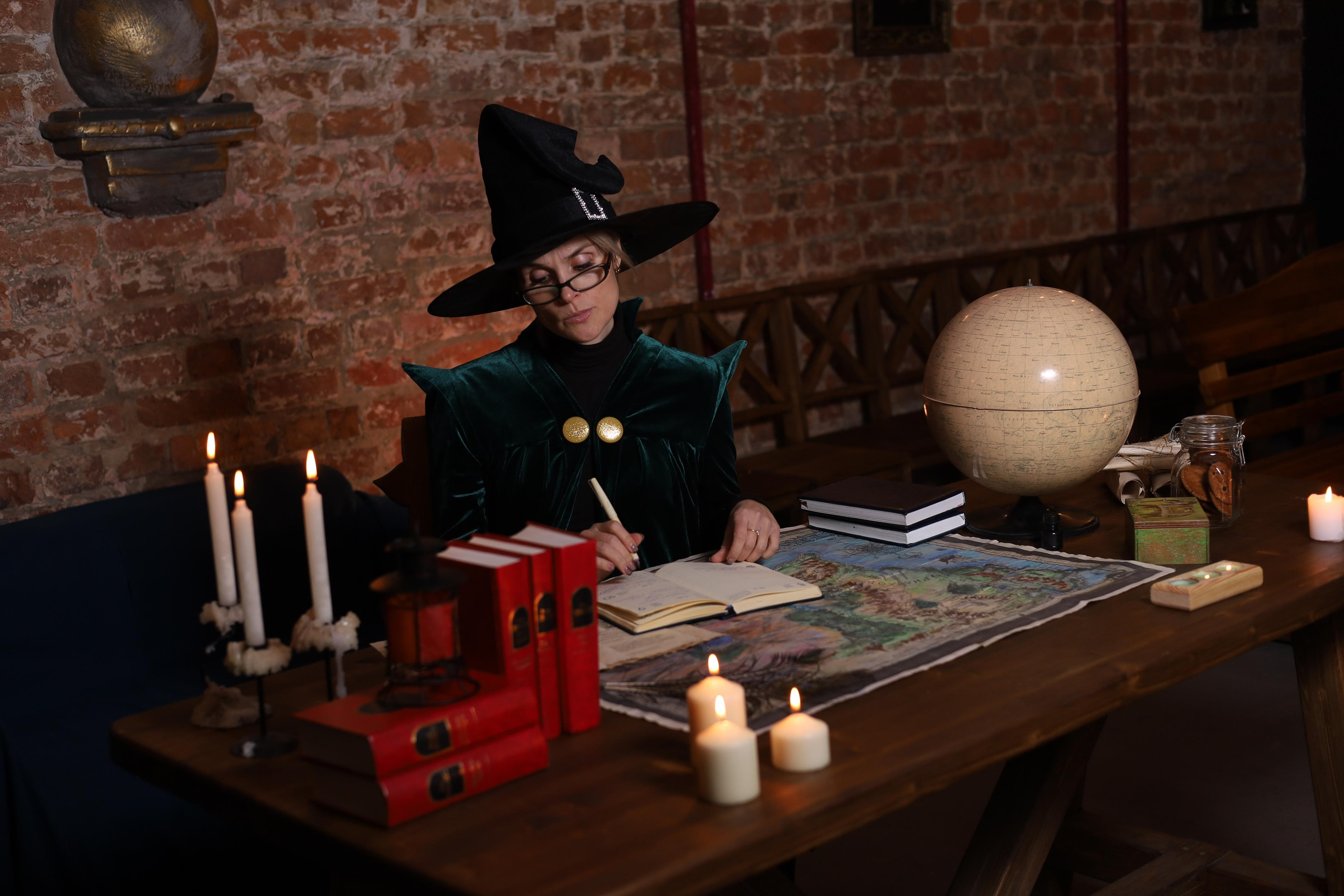 В хижине Гарри Поттера. Детский сказочный фотограф Ярославль