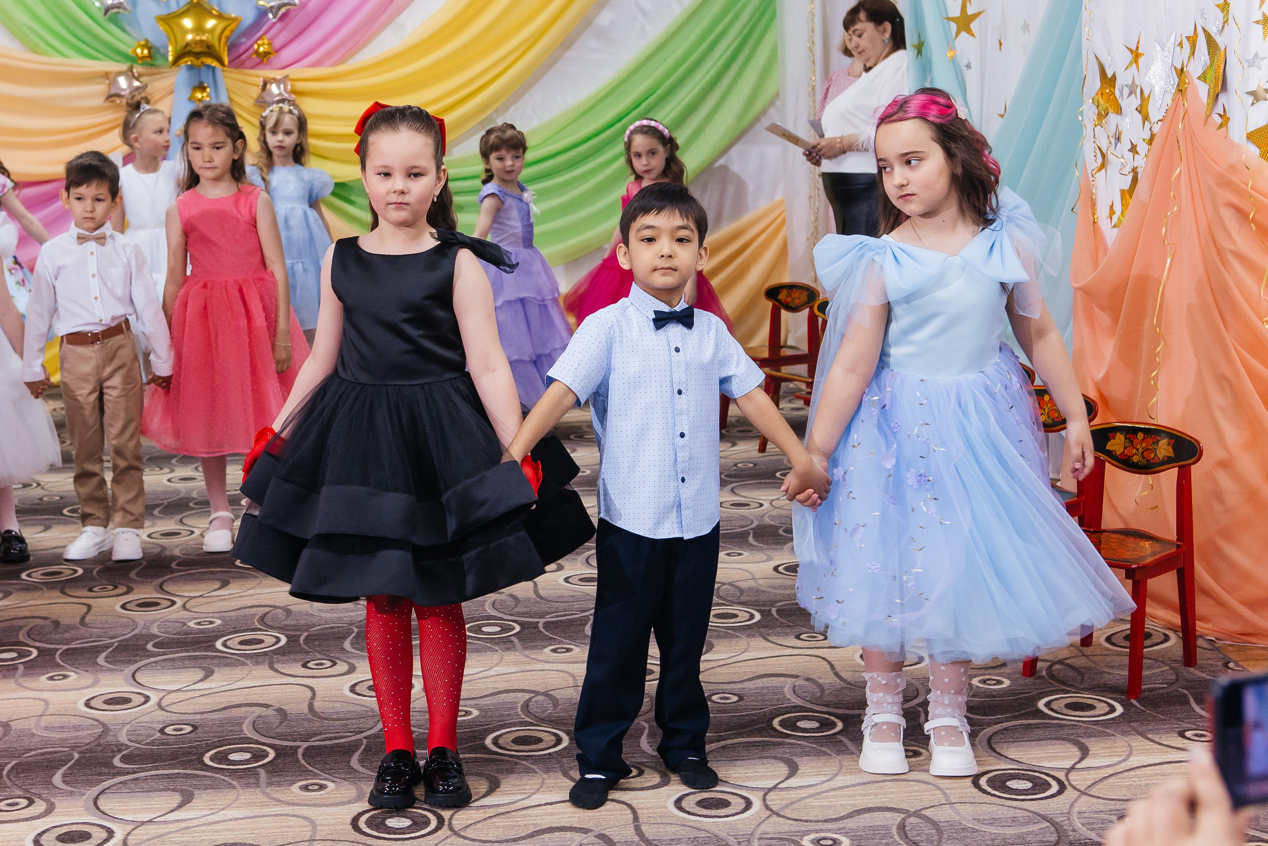 Д/с Сказка Выпускной. Свадебный, семейный фотограф. Выпускные альбомы в Коченёво / Новосибирск. Наталья Байкуш