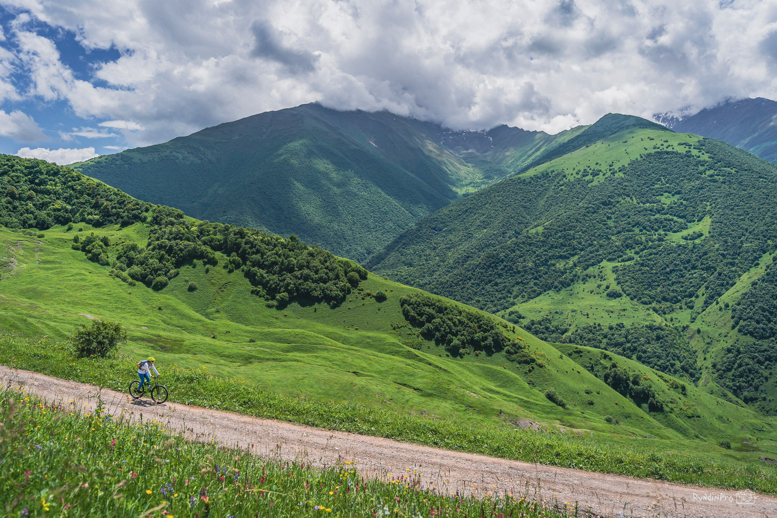 Велотур Осетия 16.06.2024 Ковальтур. Репортажный фотограф в Краснодаре Рындин Дмитрий