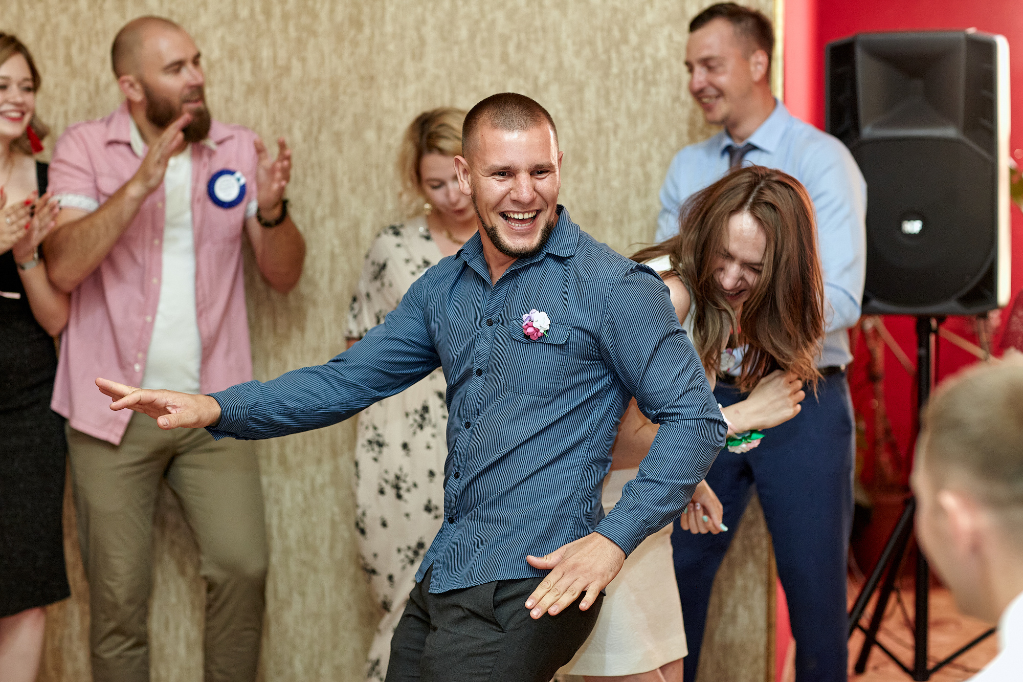 Свадебный день от утра невесты до продажи торта. Фото видео съёмка в Белой Калитве дуэт Герман и Инна