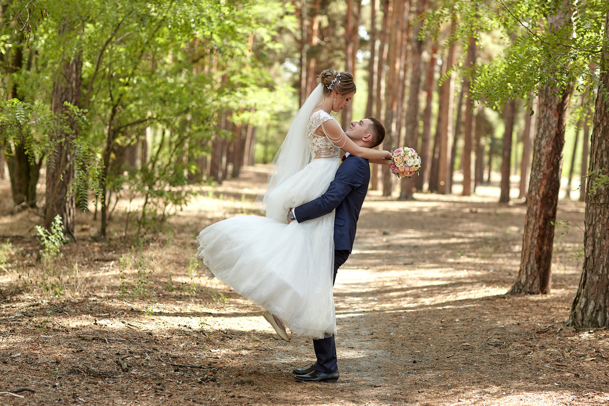 Свадебный день от утра невесты до продажи торта. Фото видео съёмка в Белой Калитве дуэт Герман и Инна