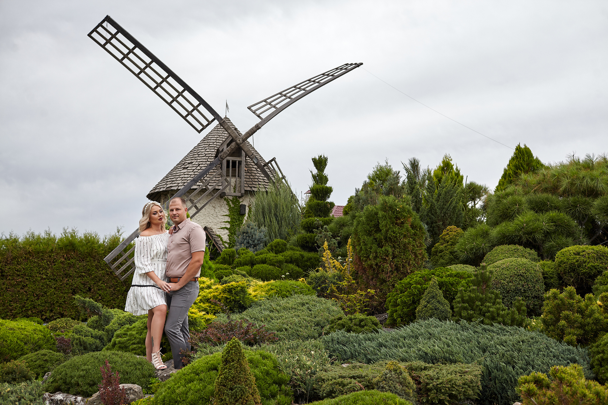 Фотосессия в красивой локации Белая Калитва. Фото видео съёмка в Белой Калитве дуэт Герман и Инна