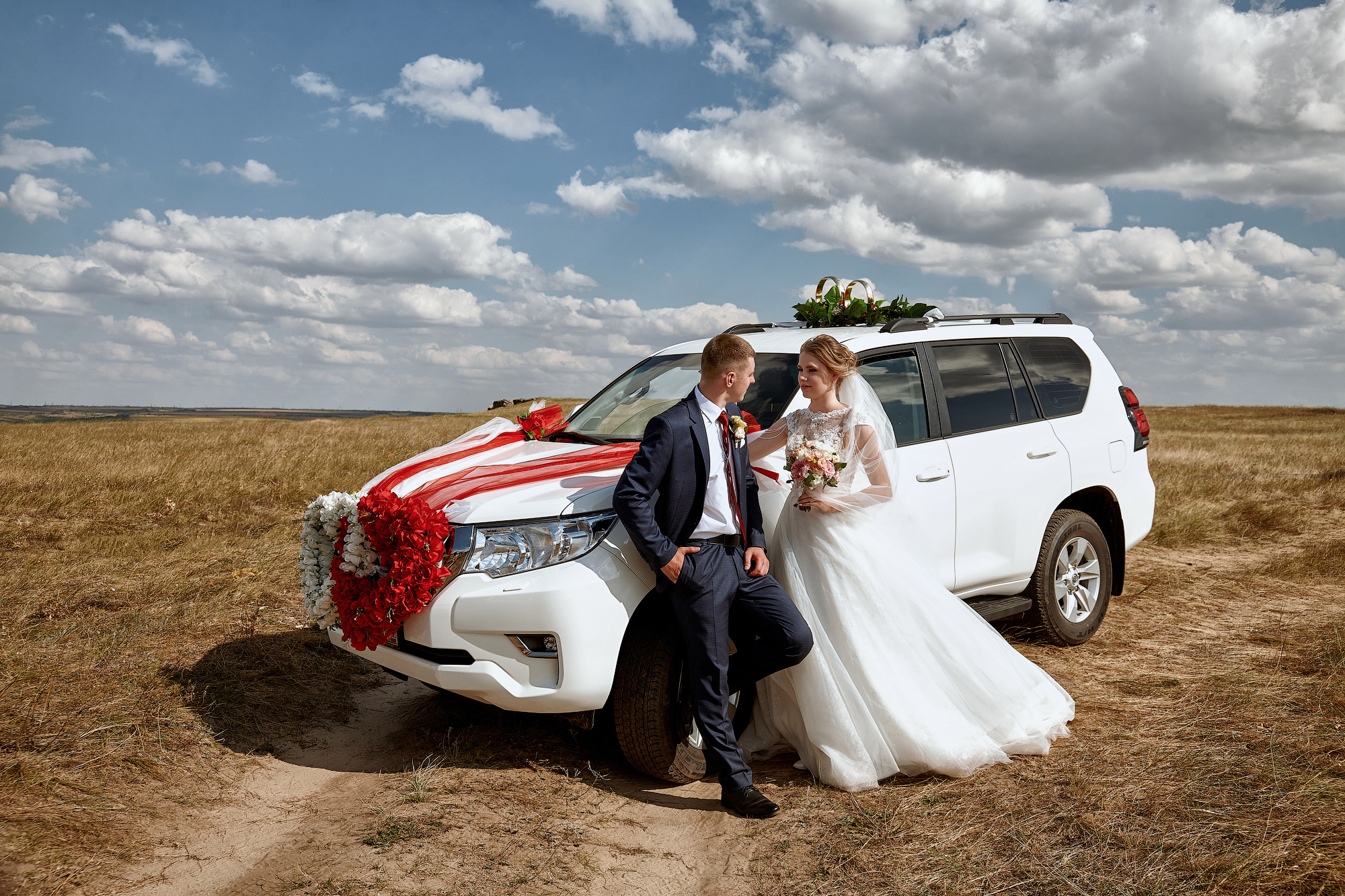 Свадебный день от утра невесты до продажи торта. Фото видео съёмка в Белой Калитве дуэт Герман и Инна