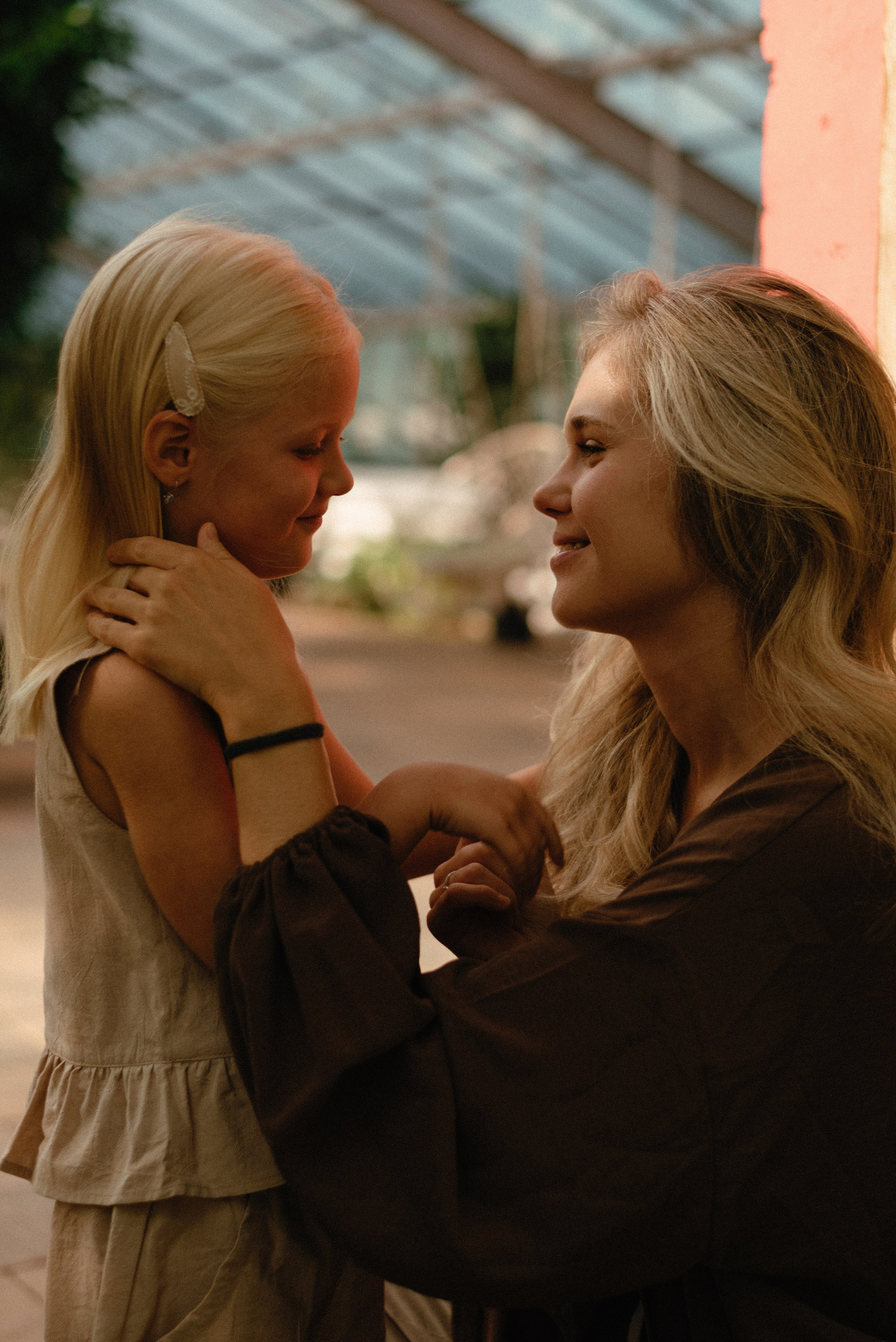 Ангелина и Таня