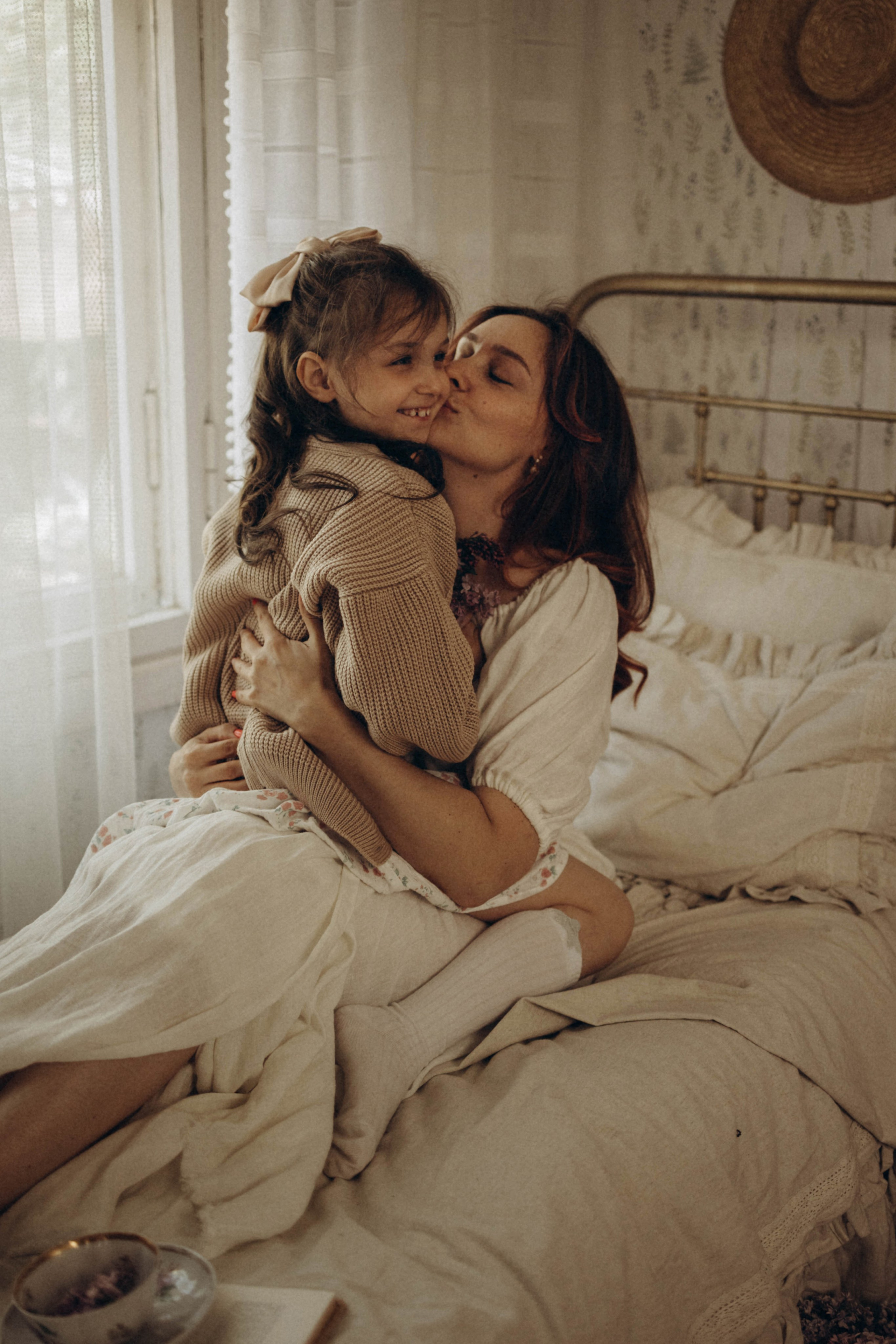 Оля и Варя. Главная