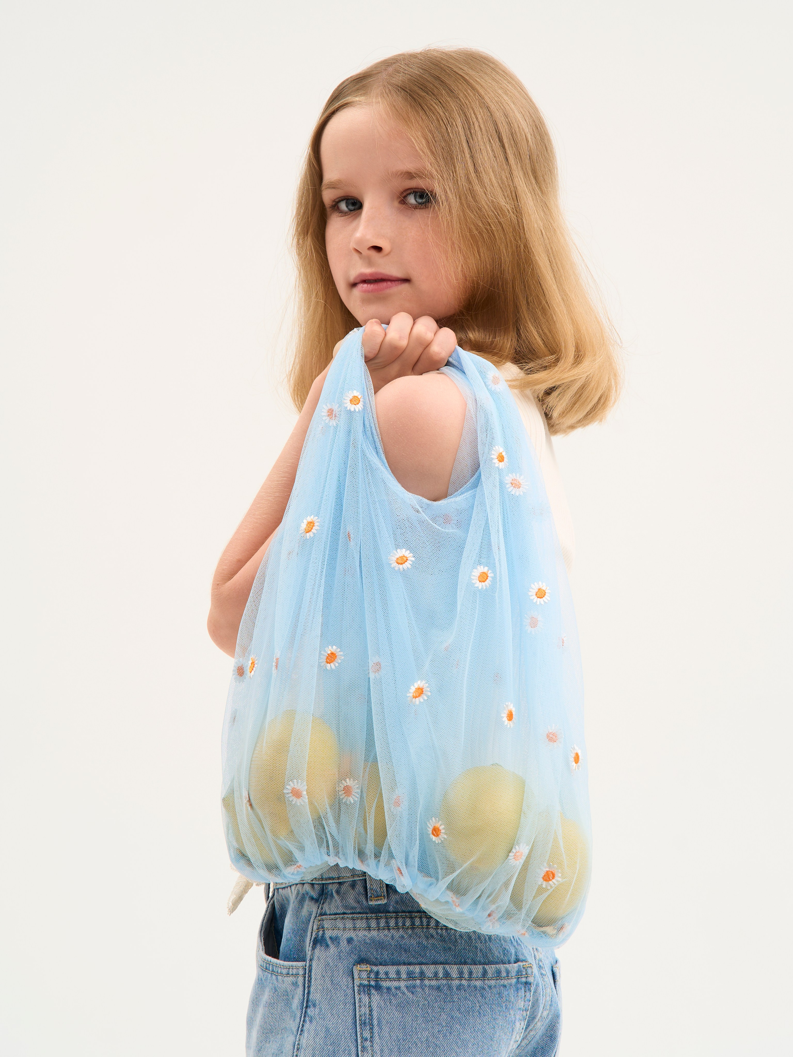 Kids. 595 Production