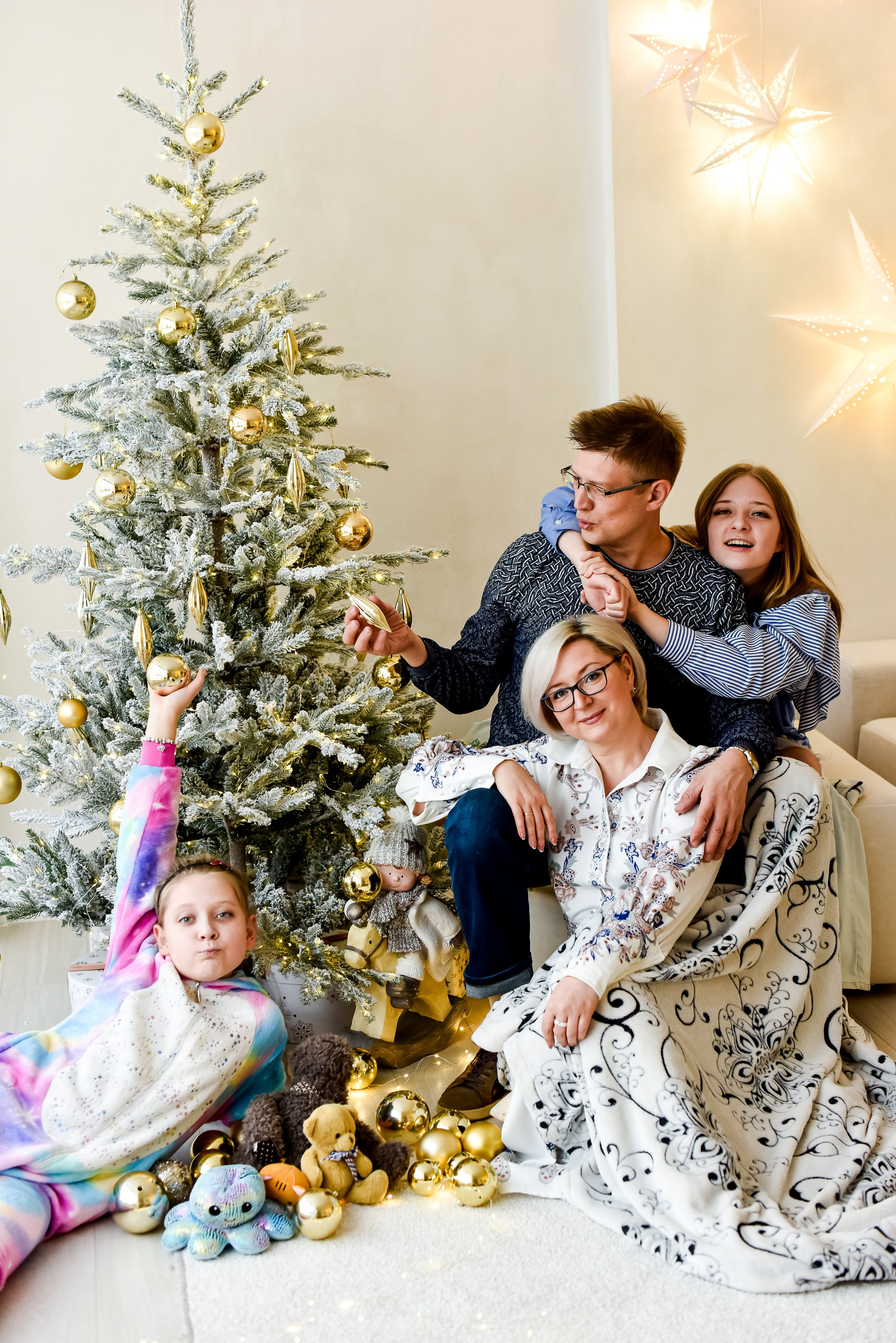 Семья Александра и его девочек)