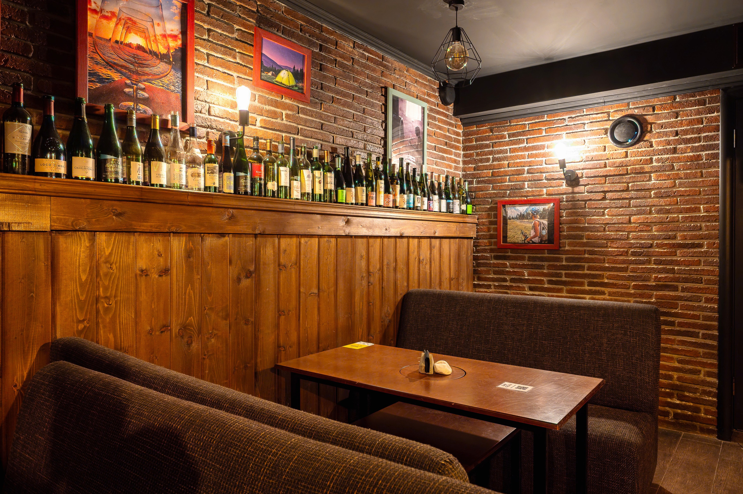 Бар ПитербургЧики. Интерьерный фотограф. Фото- видеосъемка недвижимости Санкт-Петербург