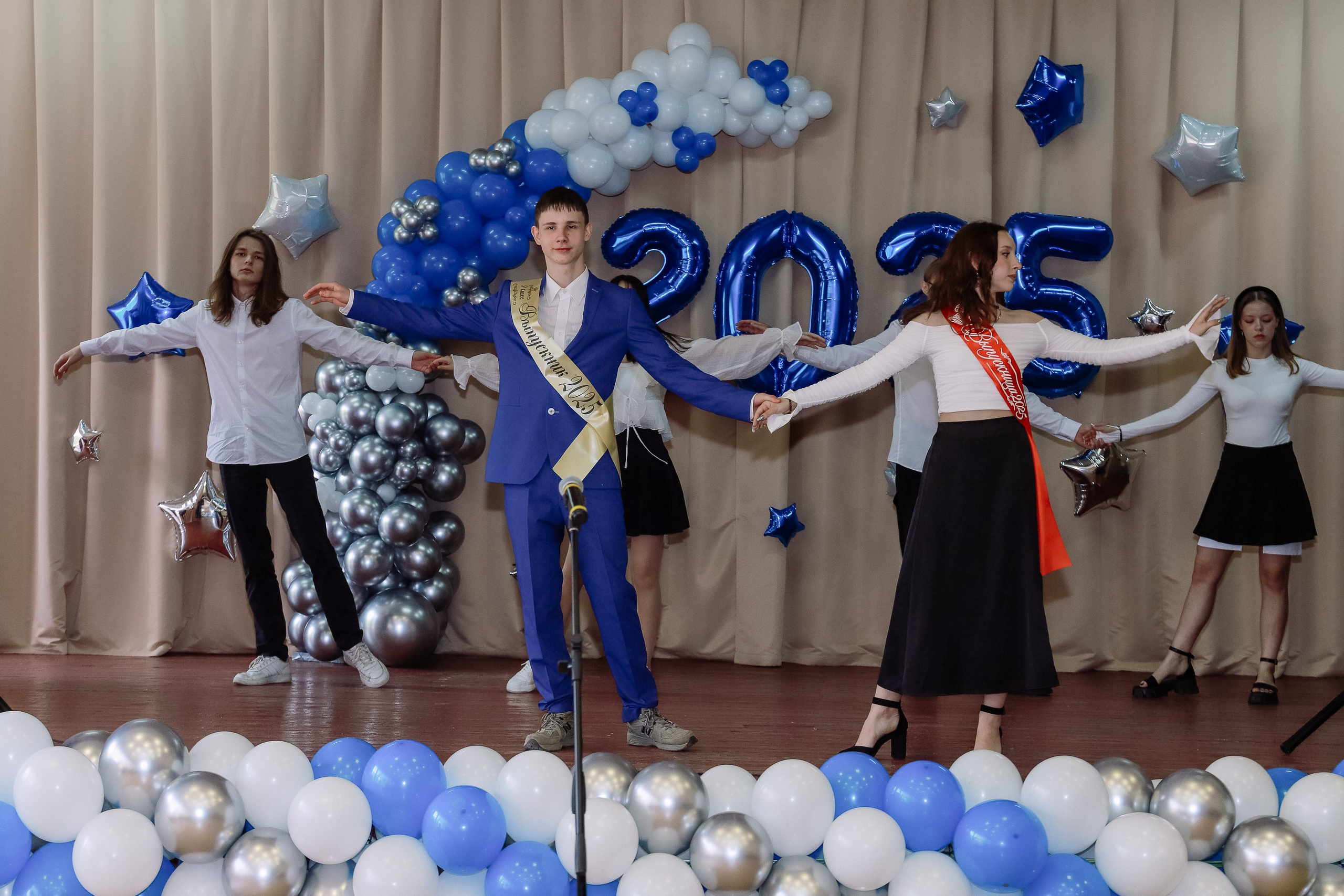 Последний звонок 9 кл № 26. Фотограф Юлия Мальцева