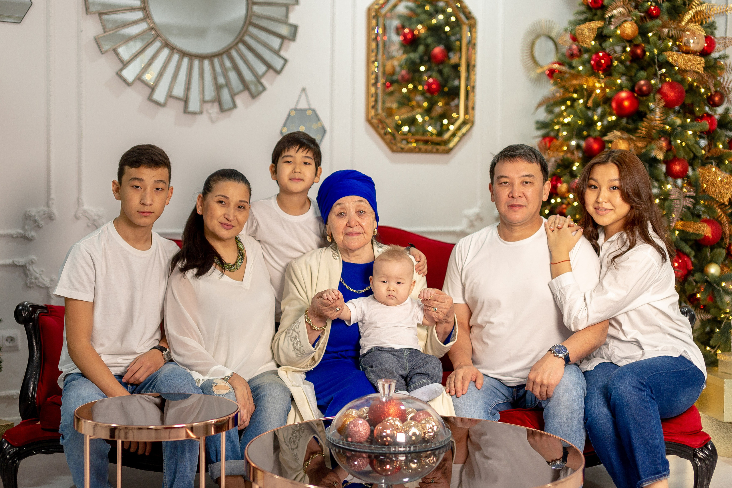 Семейная фотосессия Асем. Свадебный фотограф в Алматы Айгерим Верба