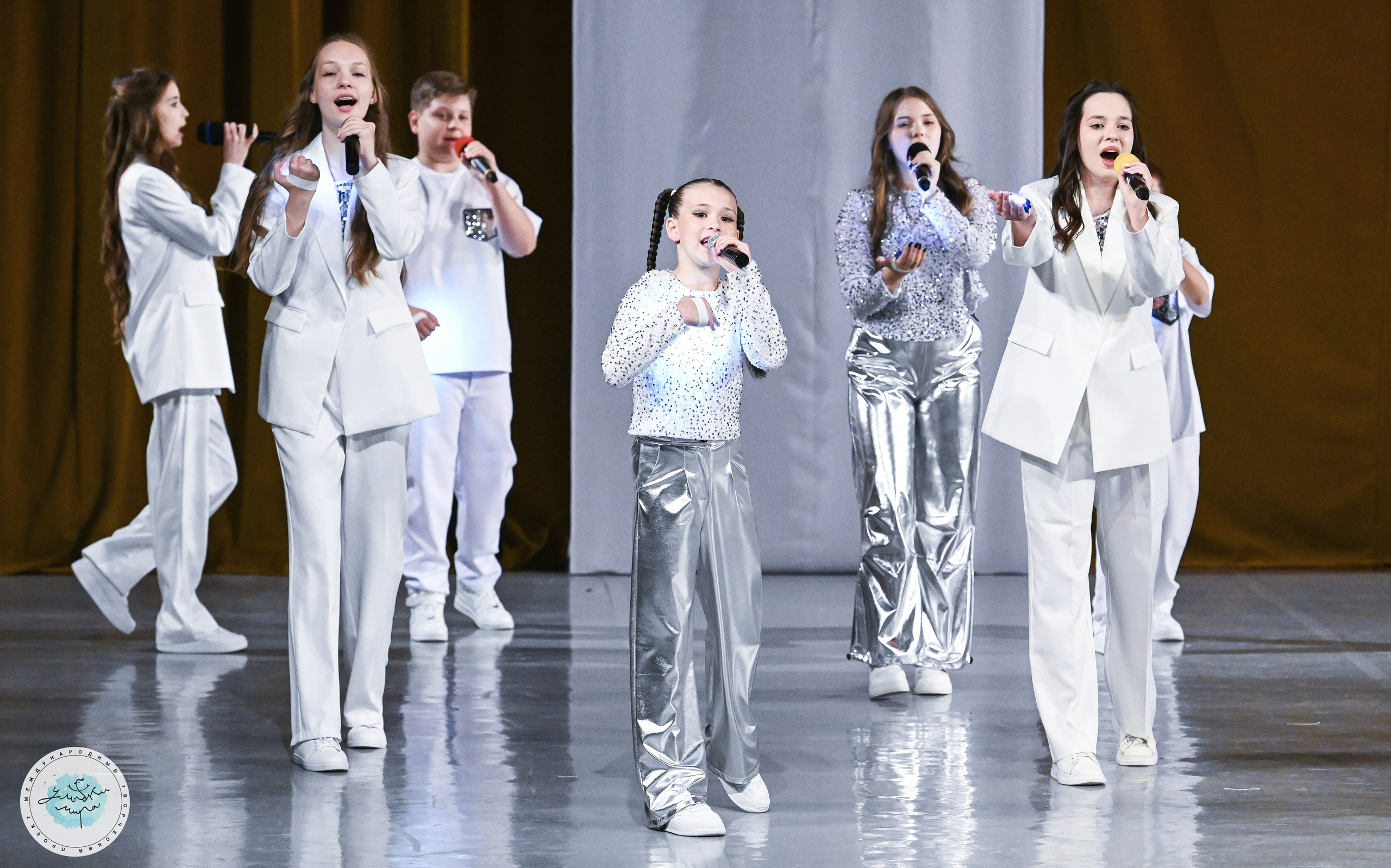 08.07.2025 «Улыбки Мира» Финал Международного творческого проекта г. Санкт-Петербург. Медиастудия Фото Концепт