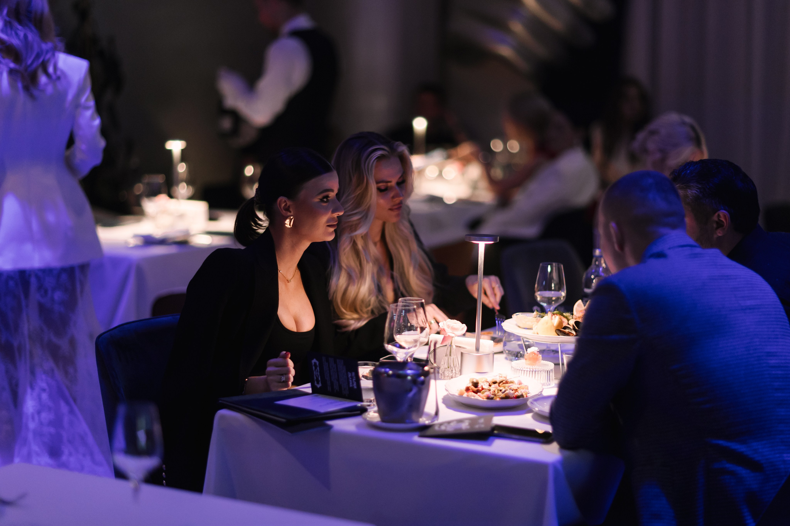 14 февраля (суббота). BENUAR Restaurant