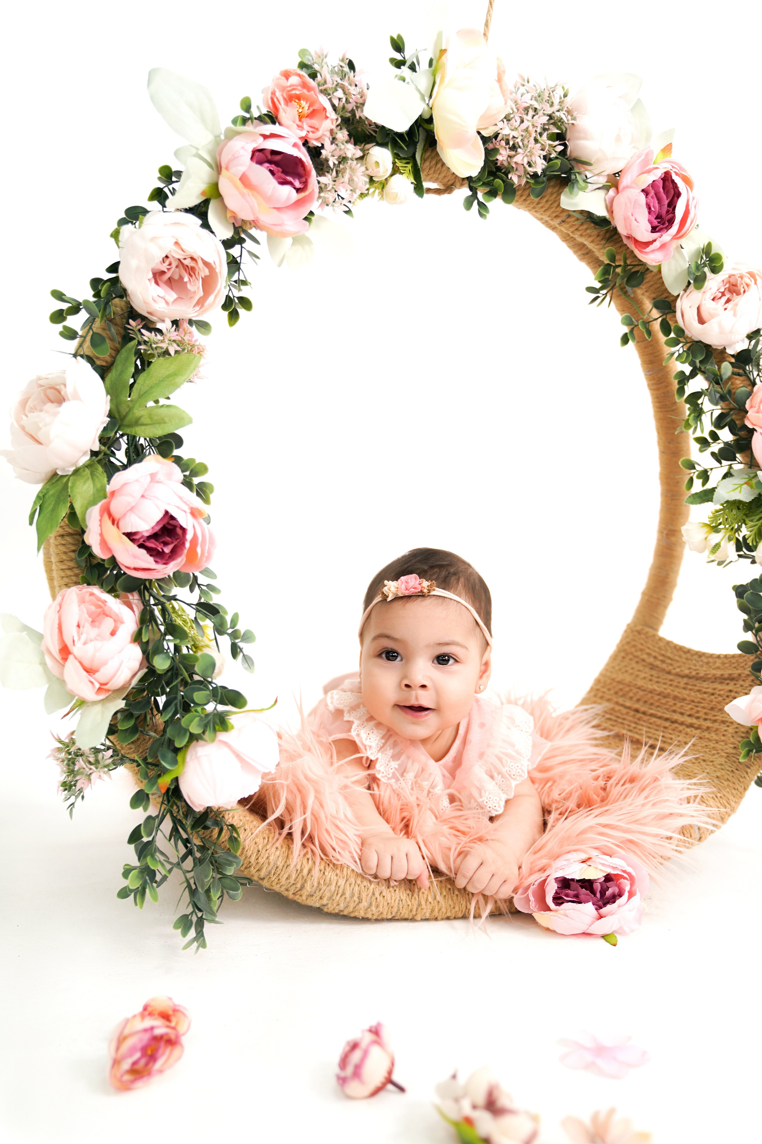 Дети до года. Фотограф новорожденных, детей до года и беременных в Симферополе