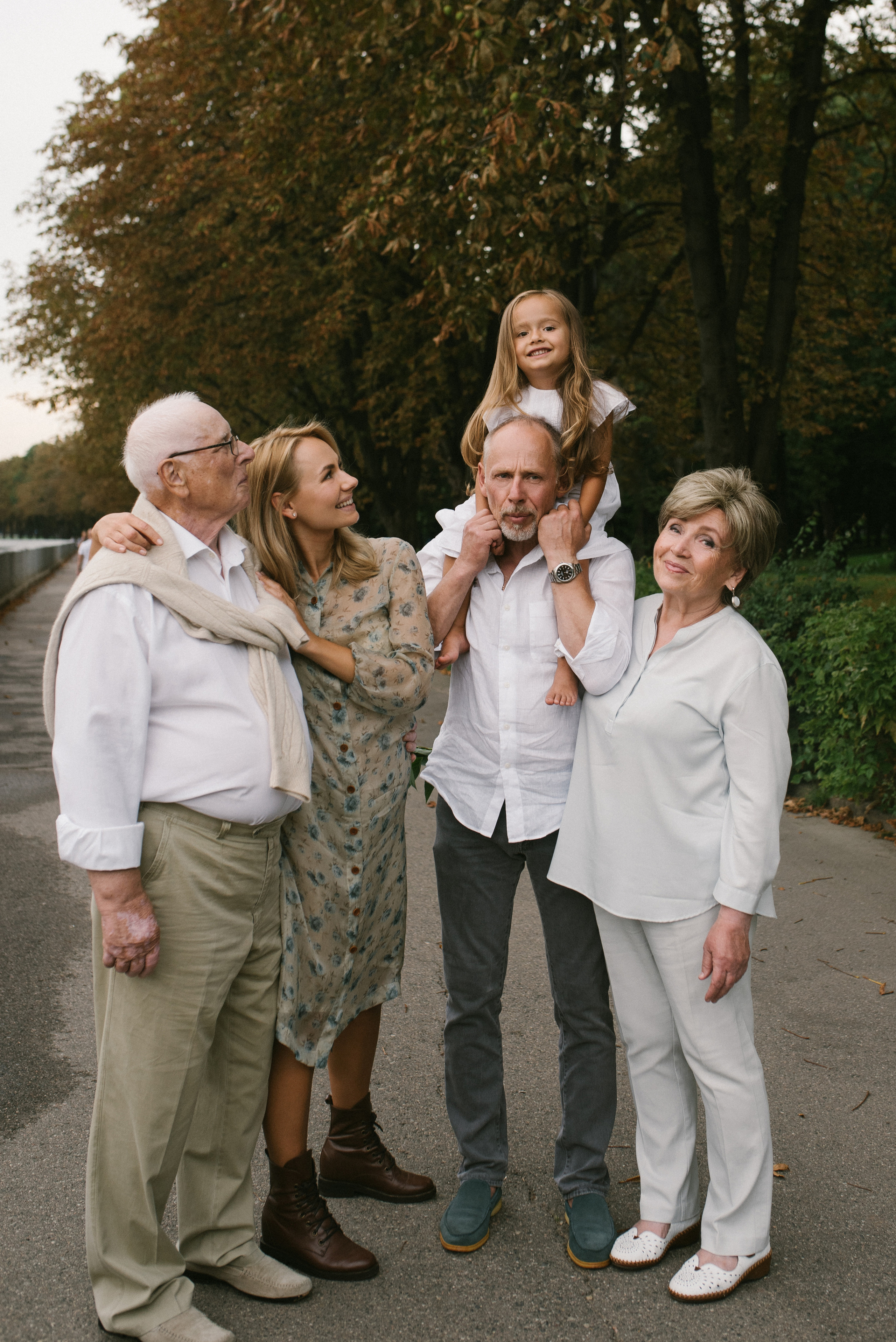 Саша прогулка по Минску. Костюшко Кристина — семейный и свадебный фотограф в Минске