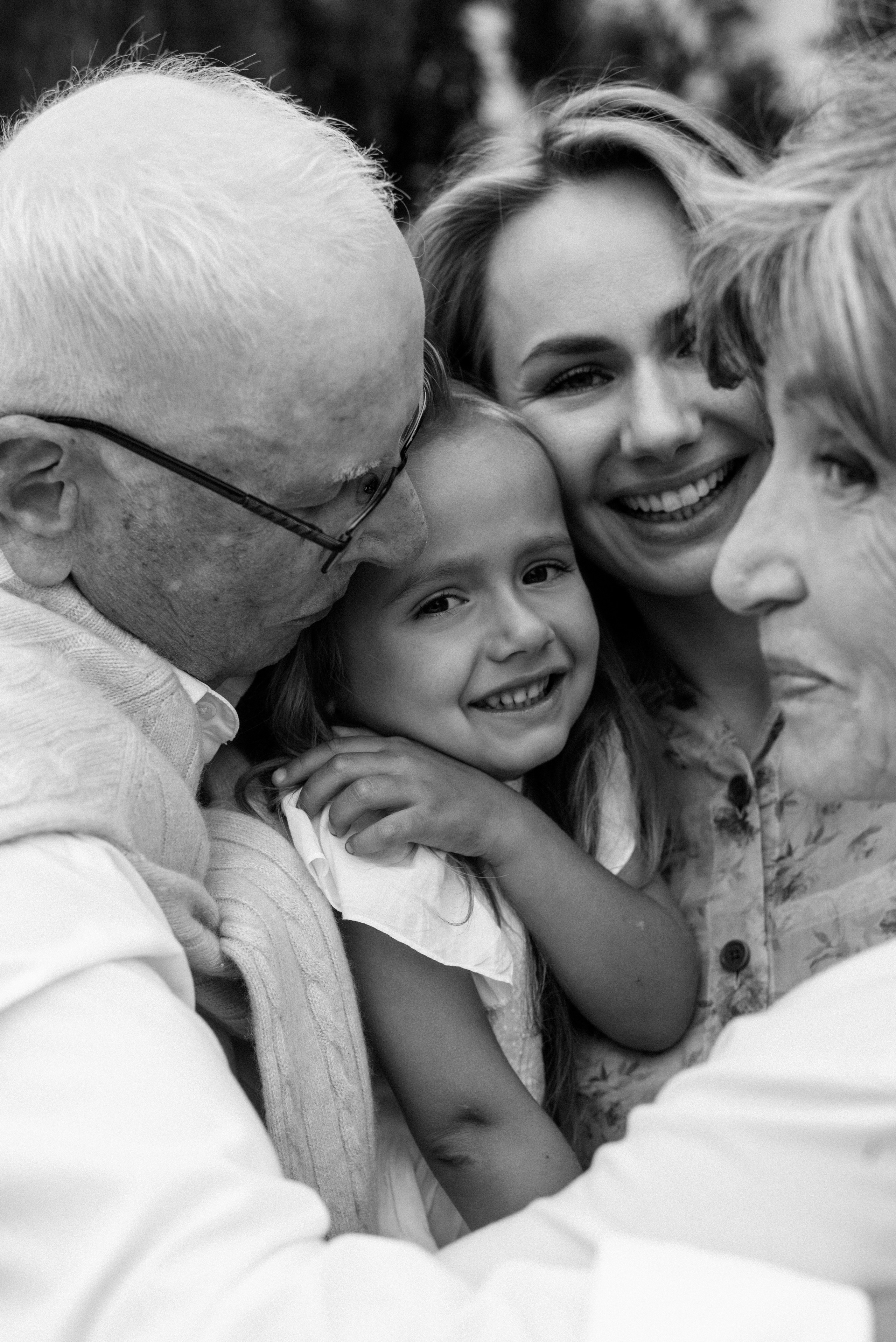 Саша прогулка по Минску. Костюшко Кристина — семейный и свадебный фотограф в Минске