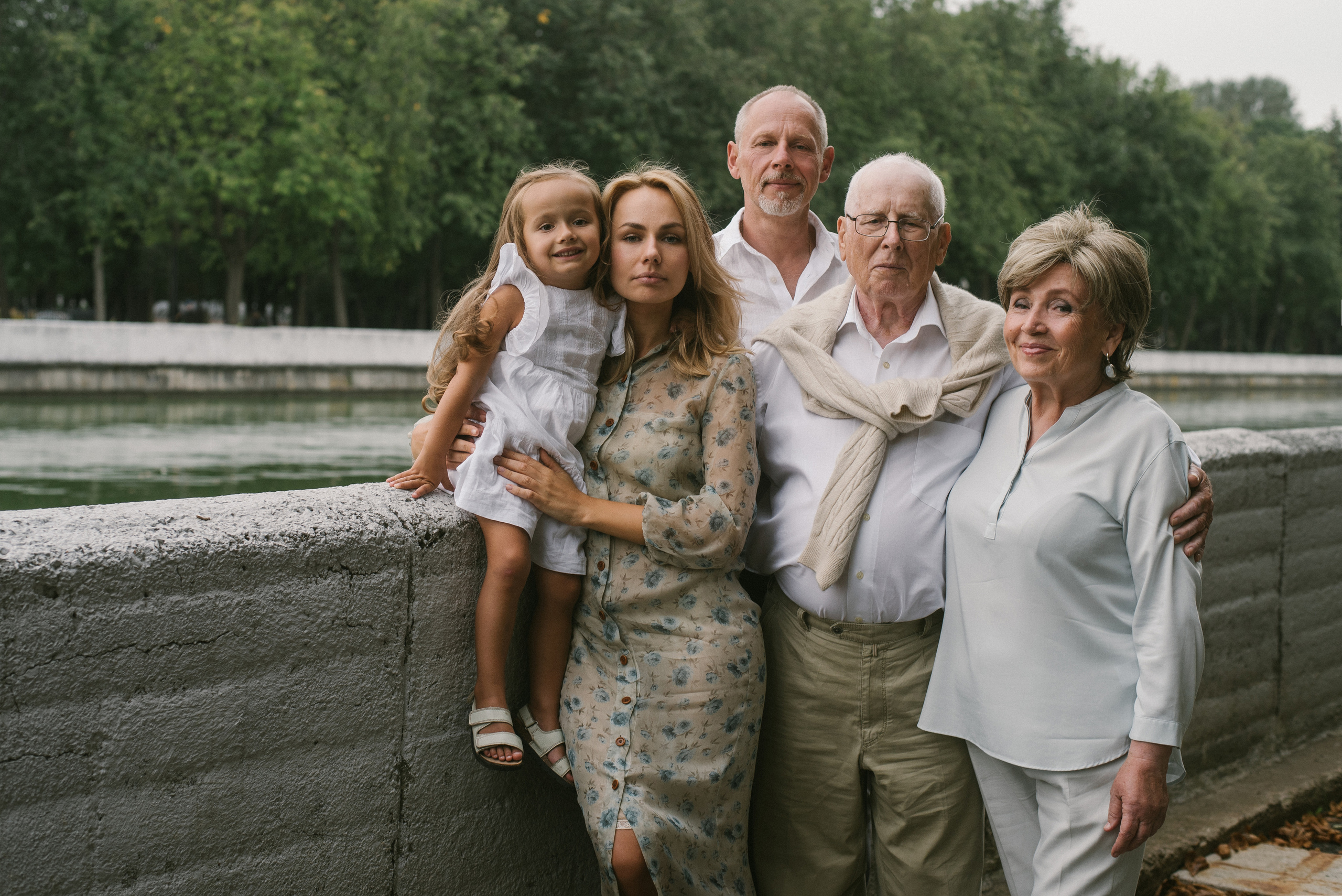 Саша прогулка по Минску. Костюшко Кристина — семейный и свадебный фотограф в Минске
