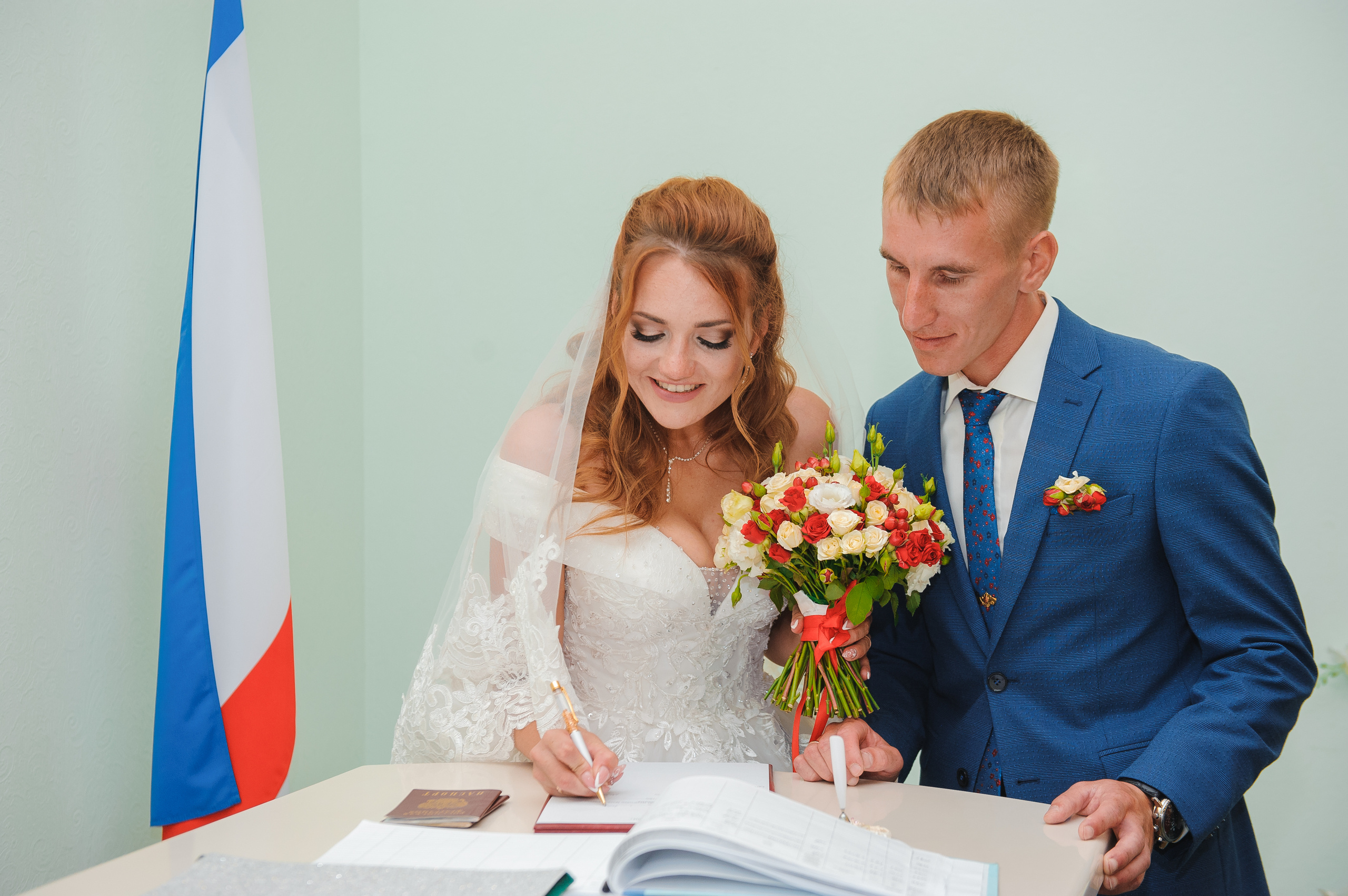 Свадебная прогулка в Крыму Ялта, Алушта- Утес. Свадебный фотограф в Крыму Алексей Лобач