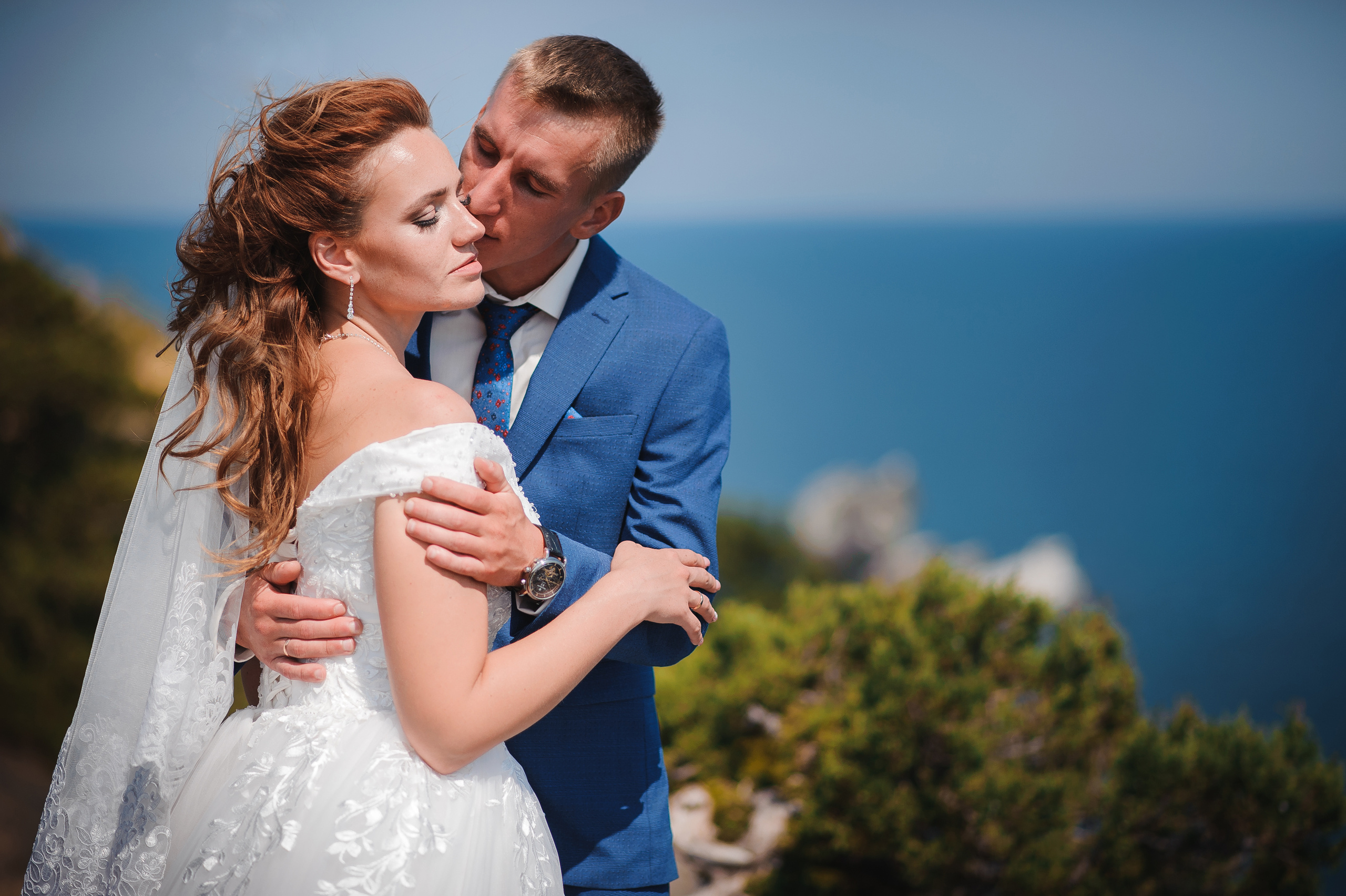 Свадебная прогулка в Крыму Ялта, Алушта- Утес. Свадебный фотограф в Крыму Алексей Лобач