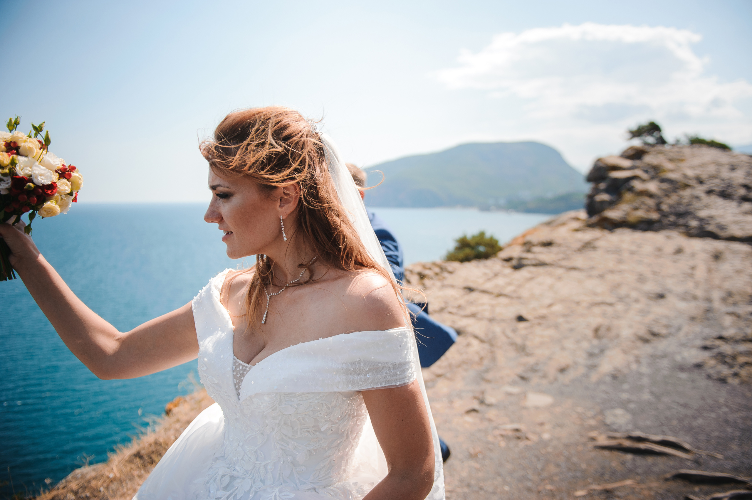 Свадебная прогулка в Крыму Ялта, Алушта- Утес. Свадебный фотограф в Крыму Алексей Лобач