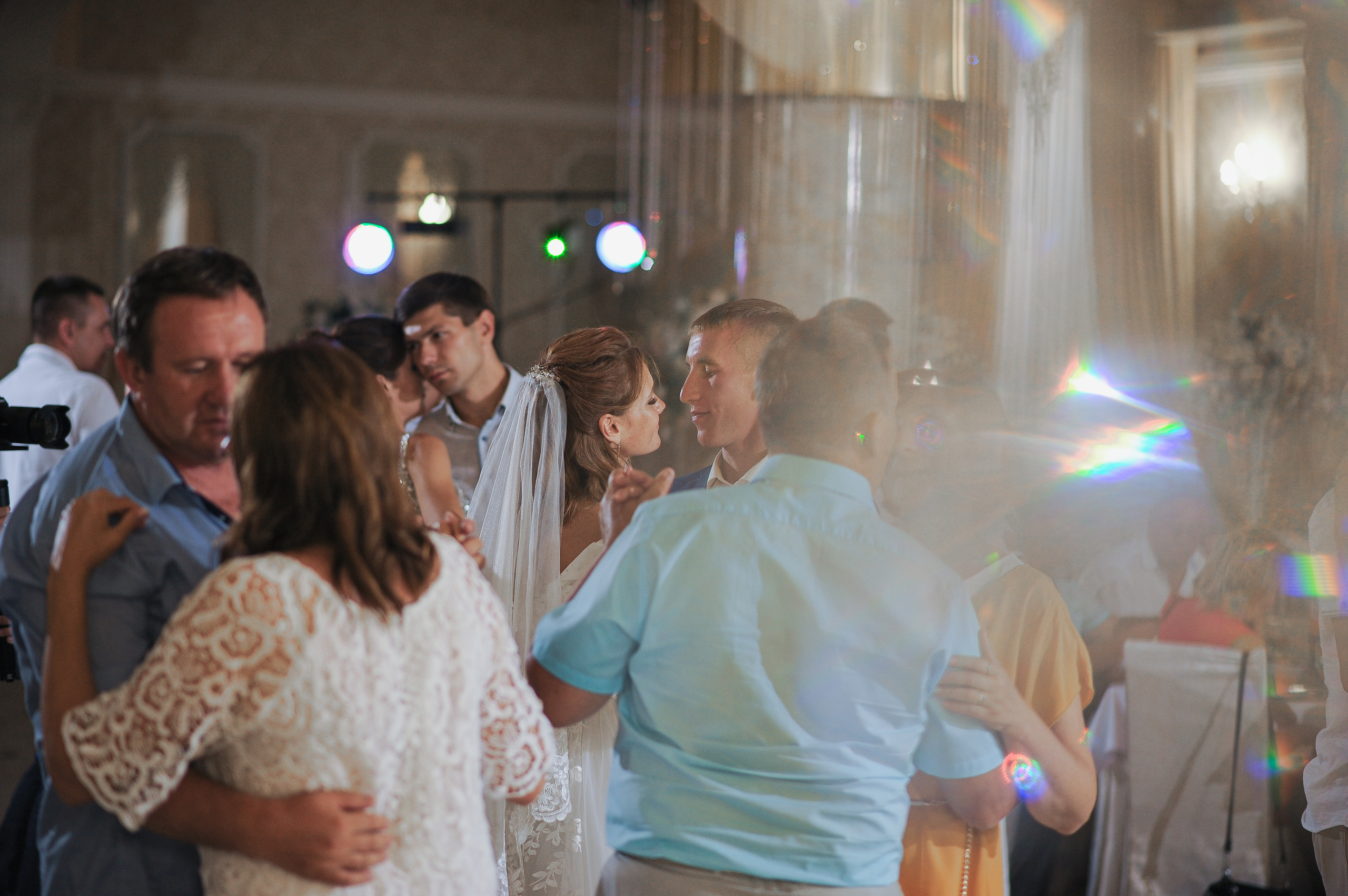 Свадебная прогулка в Крыму Ялта, Алушта- Утес. Свадебный фотограф в Крыму Алексей Лобач