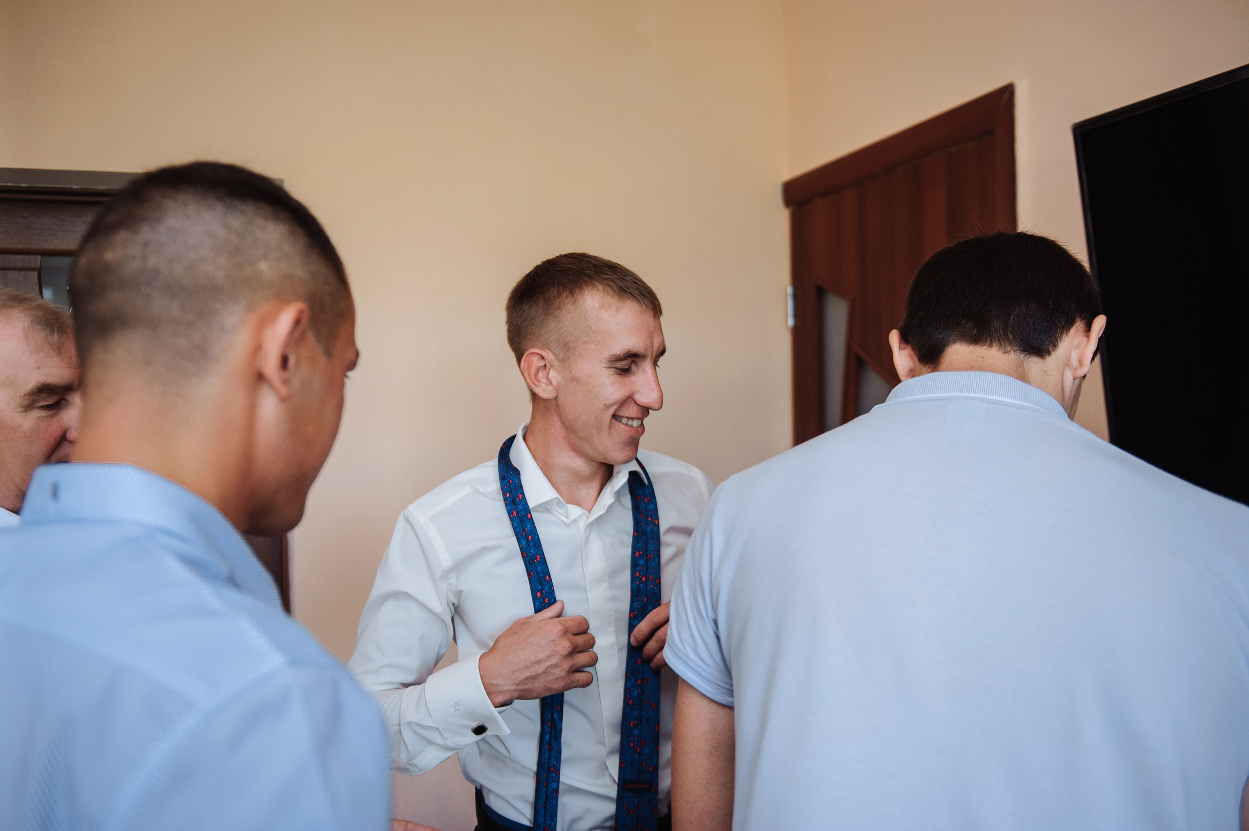 Свадебная прогулка в Крыму Ялта, Алушта- Утес. Свадебный фотограф в Крыму Алексей Лобач