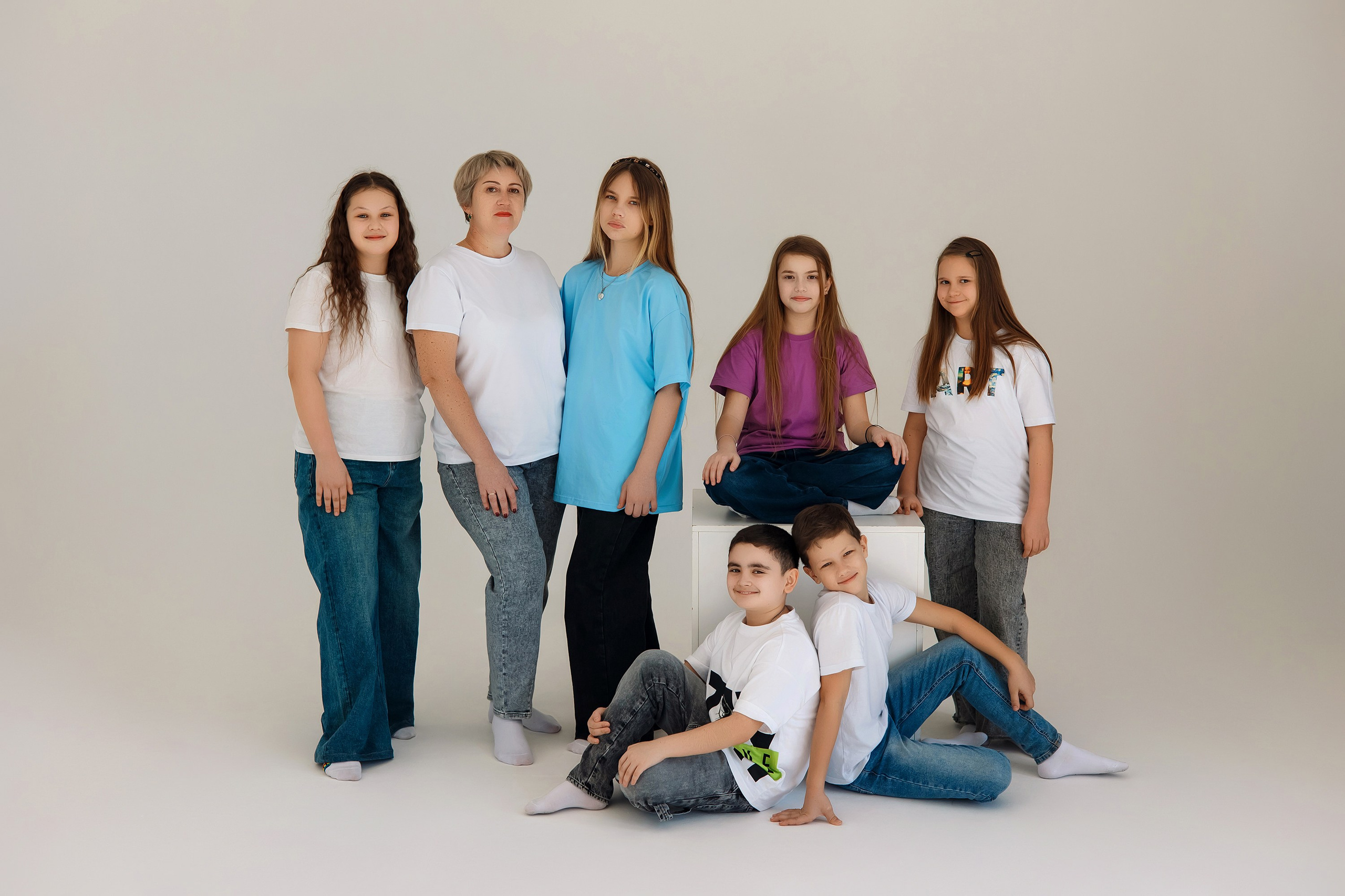 4 класс съемка в фотостудии. Фотограф Любовь Корниенко, Примоский край