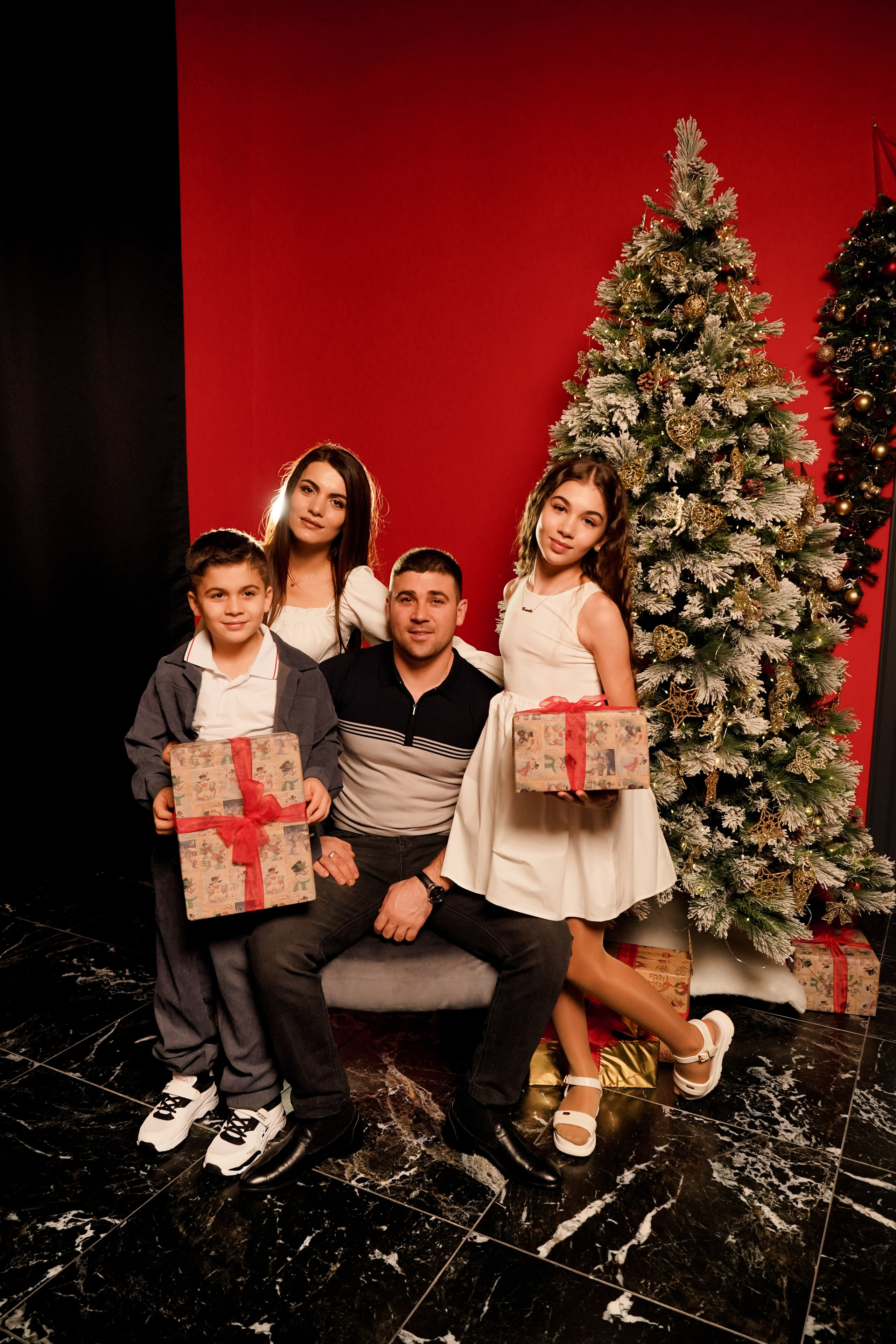 Новогодняя семейная фотосессия. Семейный и детский фотограф Зеленоград Кудашова Наиля