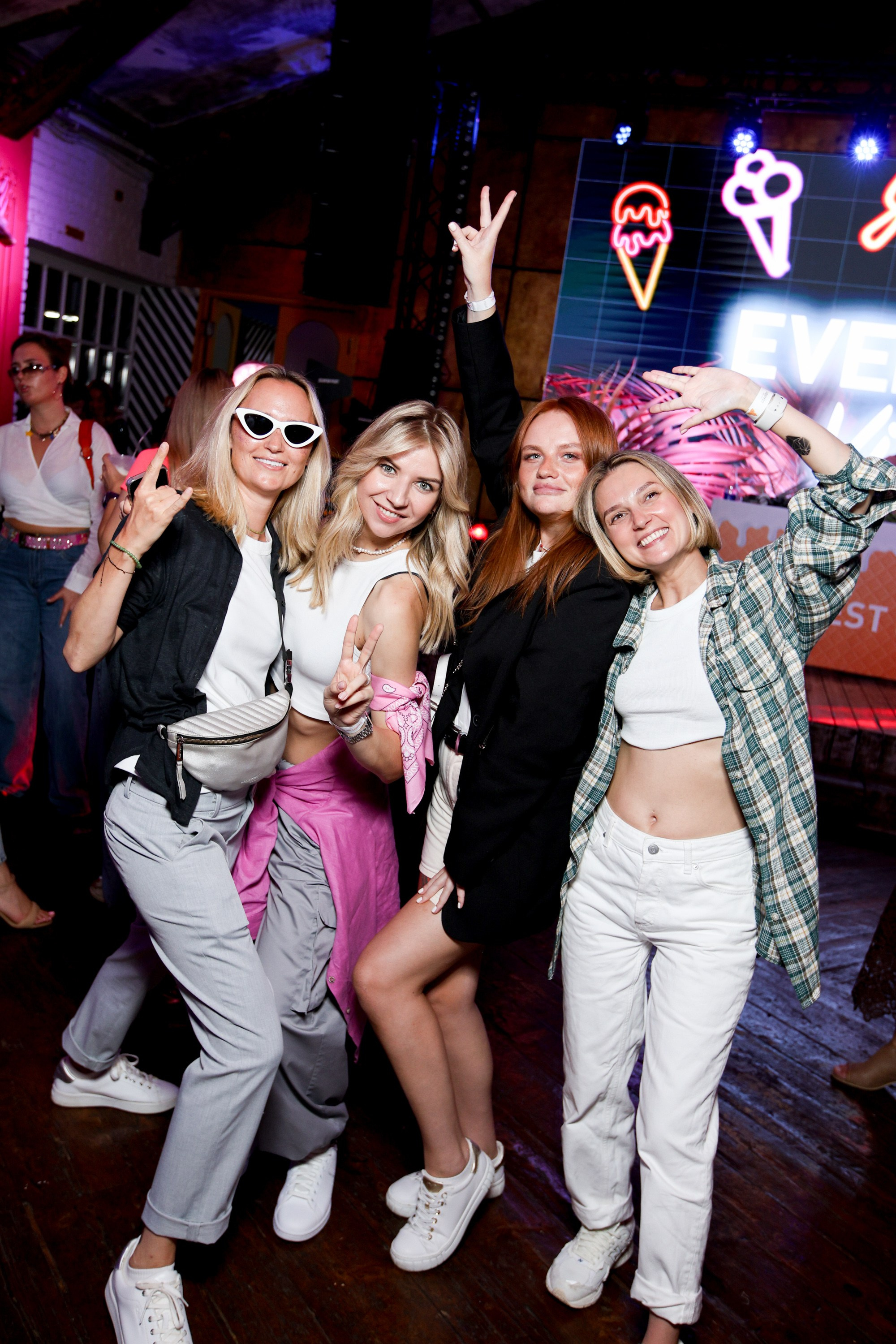 EVEREST VIBE good vibes only 16.08.2023. EVEREST PHOTO REPORT