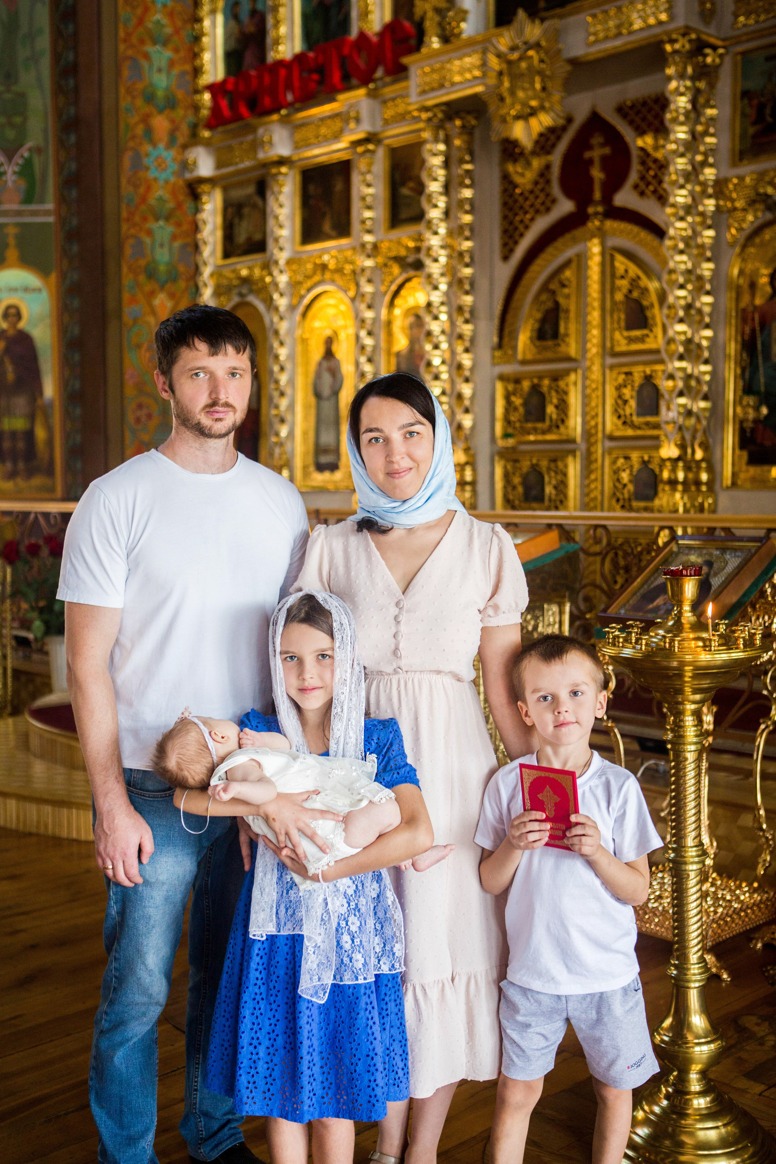 Крещение Анны. Свято-Троицкий собор. Свадебный семейный и детский фотограф в Краснодаре Карина Федоровская