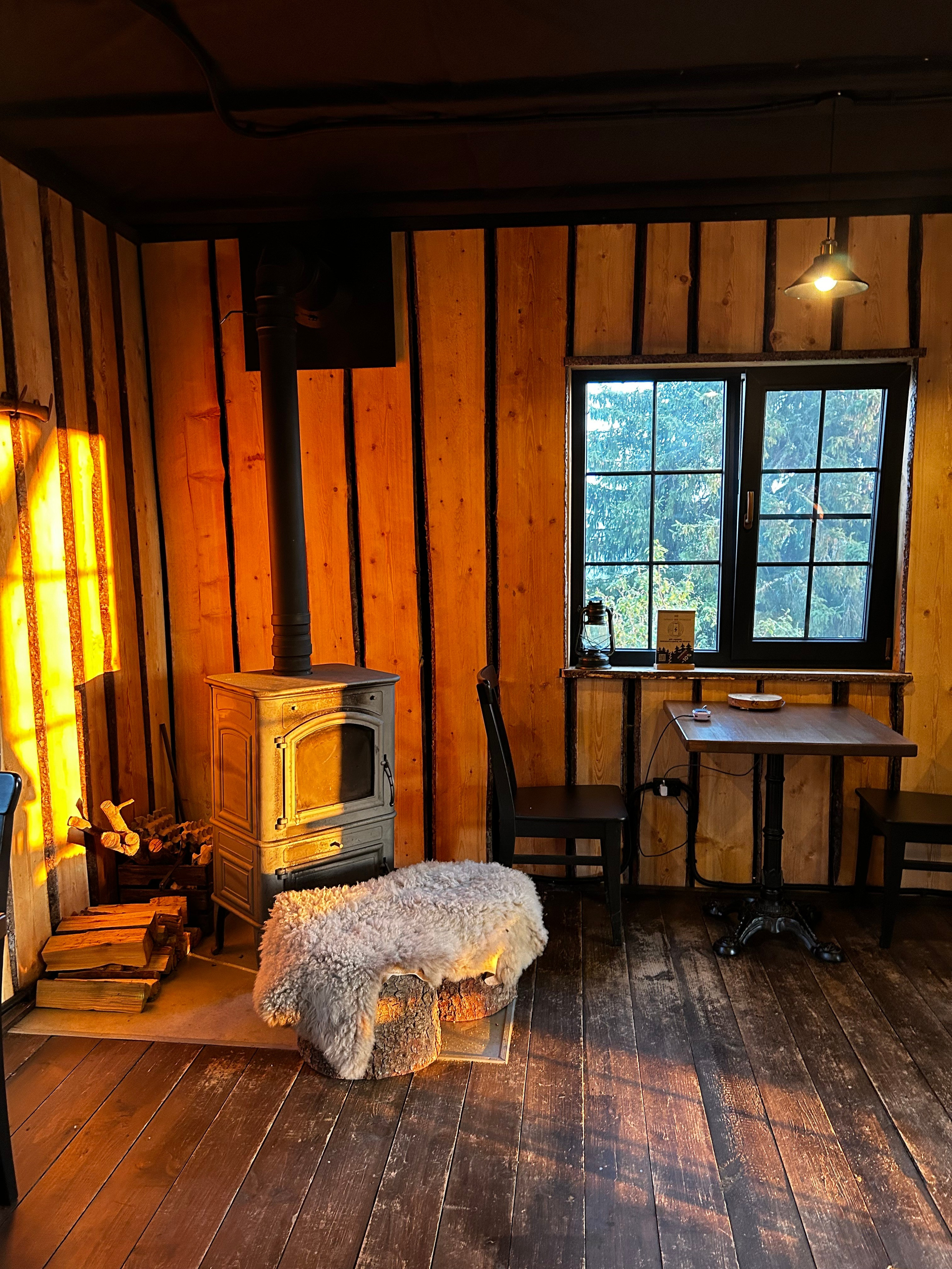 ТЕПЛЫЙ ТУР ПО ОСЕННЕЙ КАРЕЛИИ. INNERBLOOM TRAVEL-путешествия для авантюристов, мечтателей и настоящих гурманов по России и миру