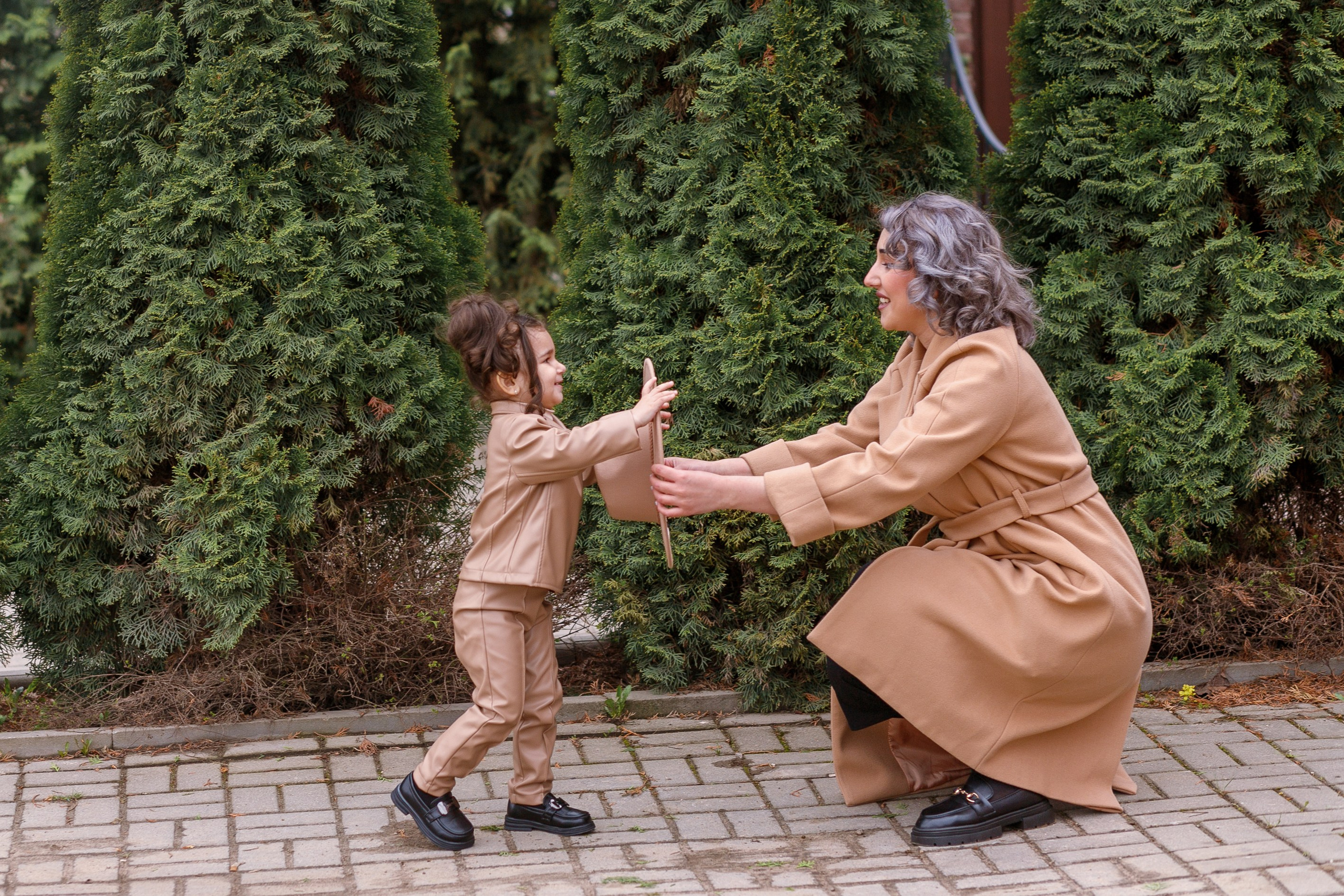 фотосессия мама дочь прогулка